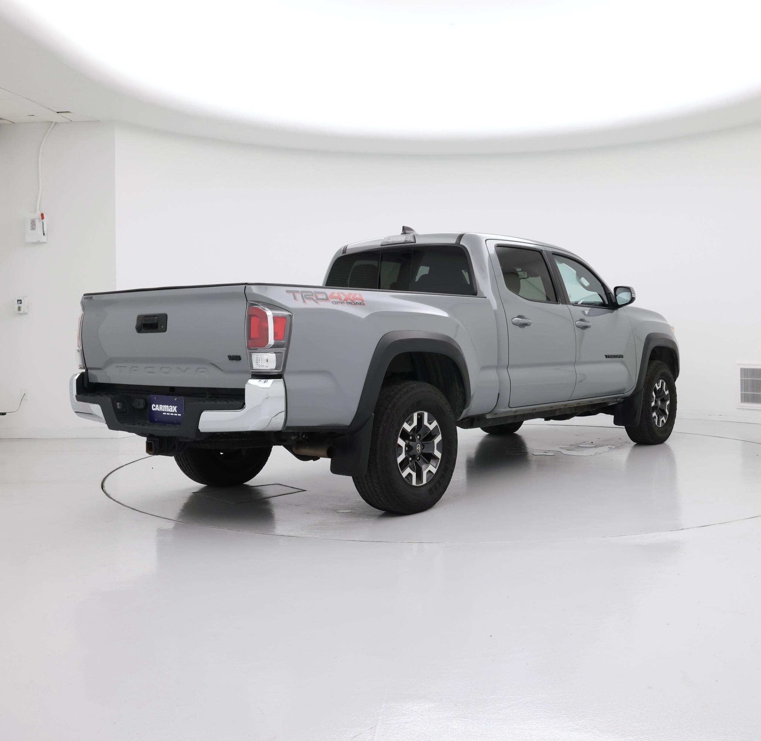 Thumbnail: 2021 Toyota Tacoma - 8