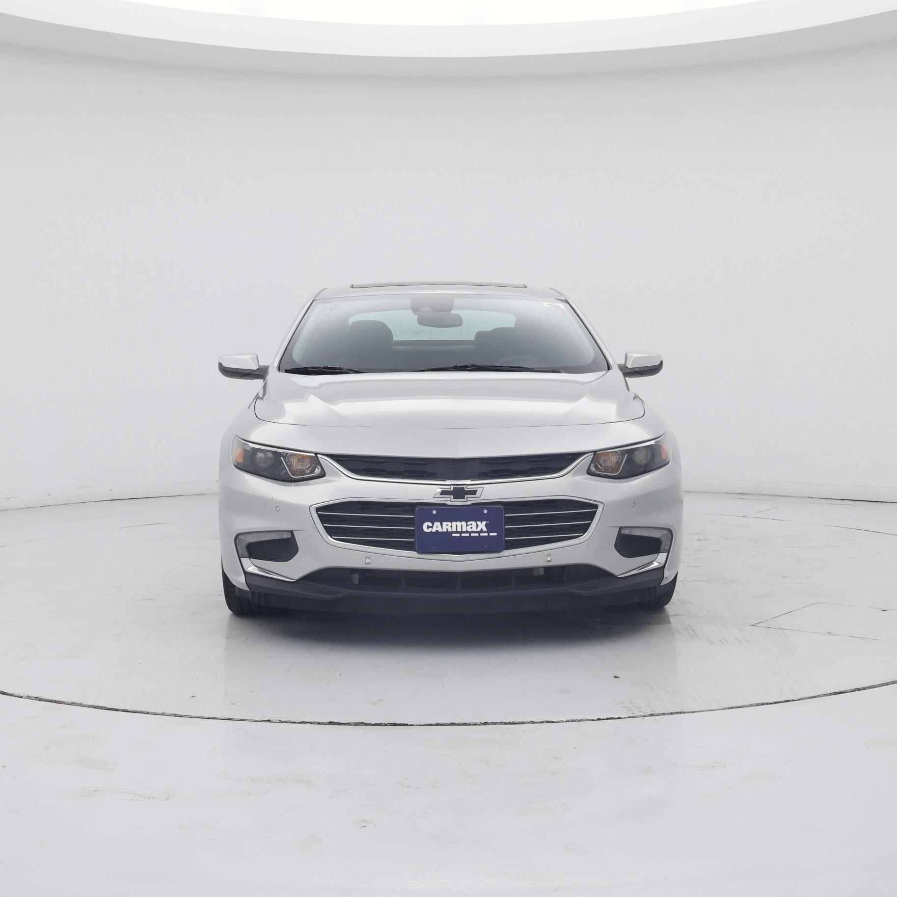 Thumbnail: 2017 Chevrolet Malibu - 5