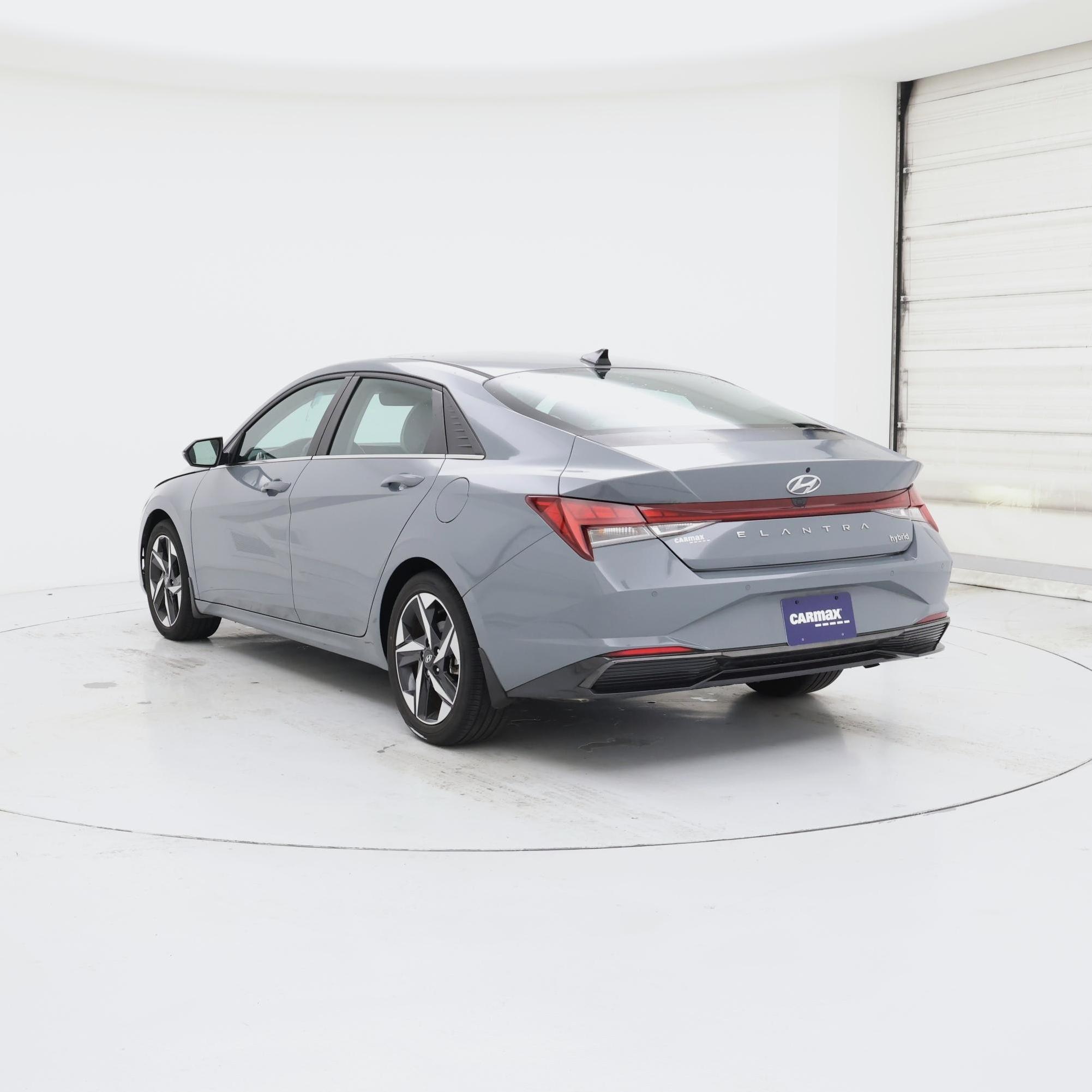 Thumbnail: 2023 Hyundai Elantra - 2