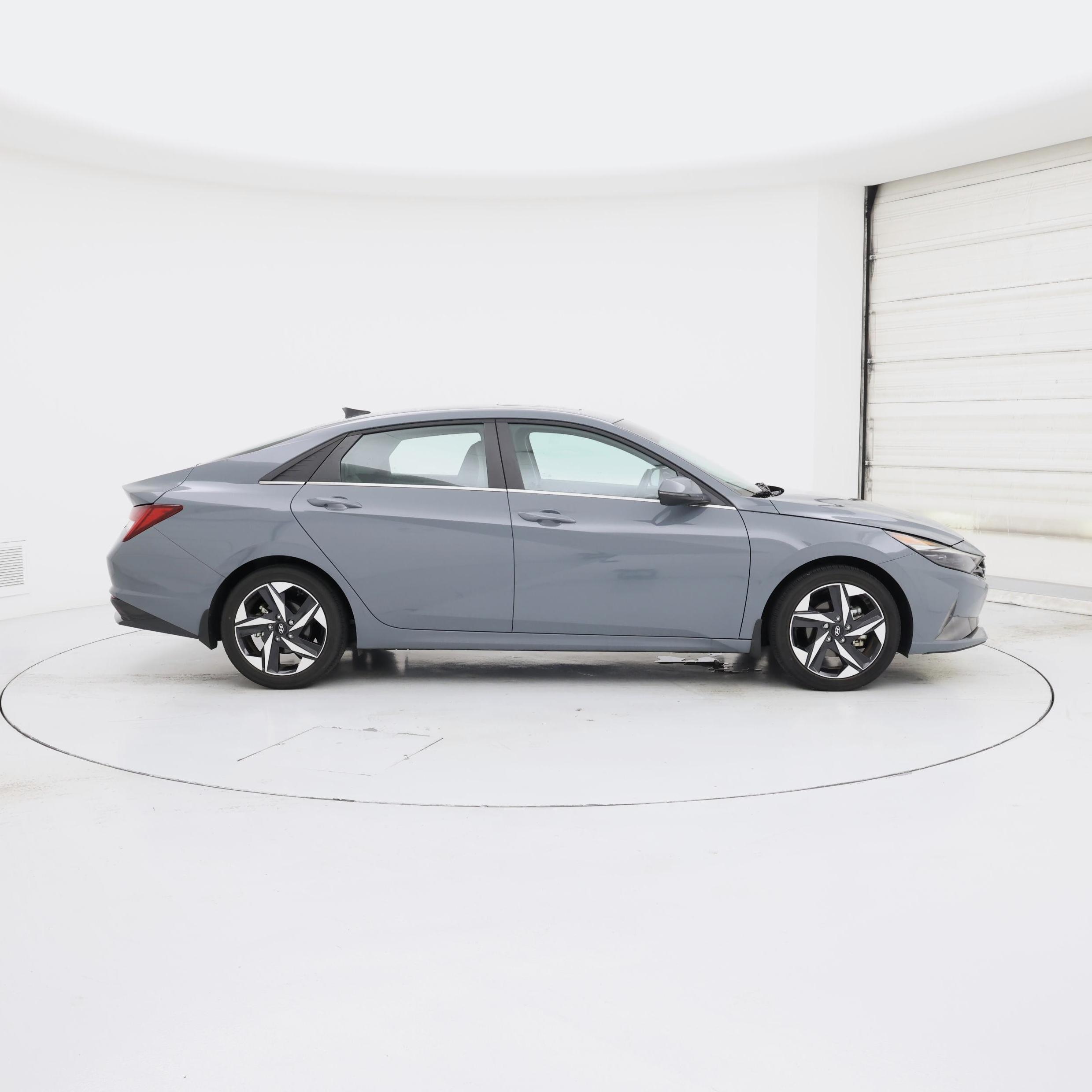 Thumbnail: 2023 Hyundai Elantra - 7
