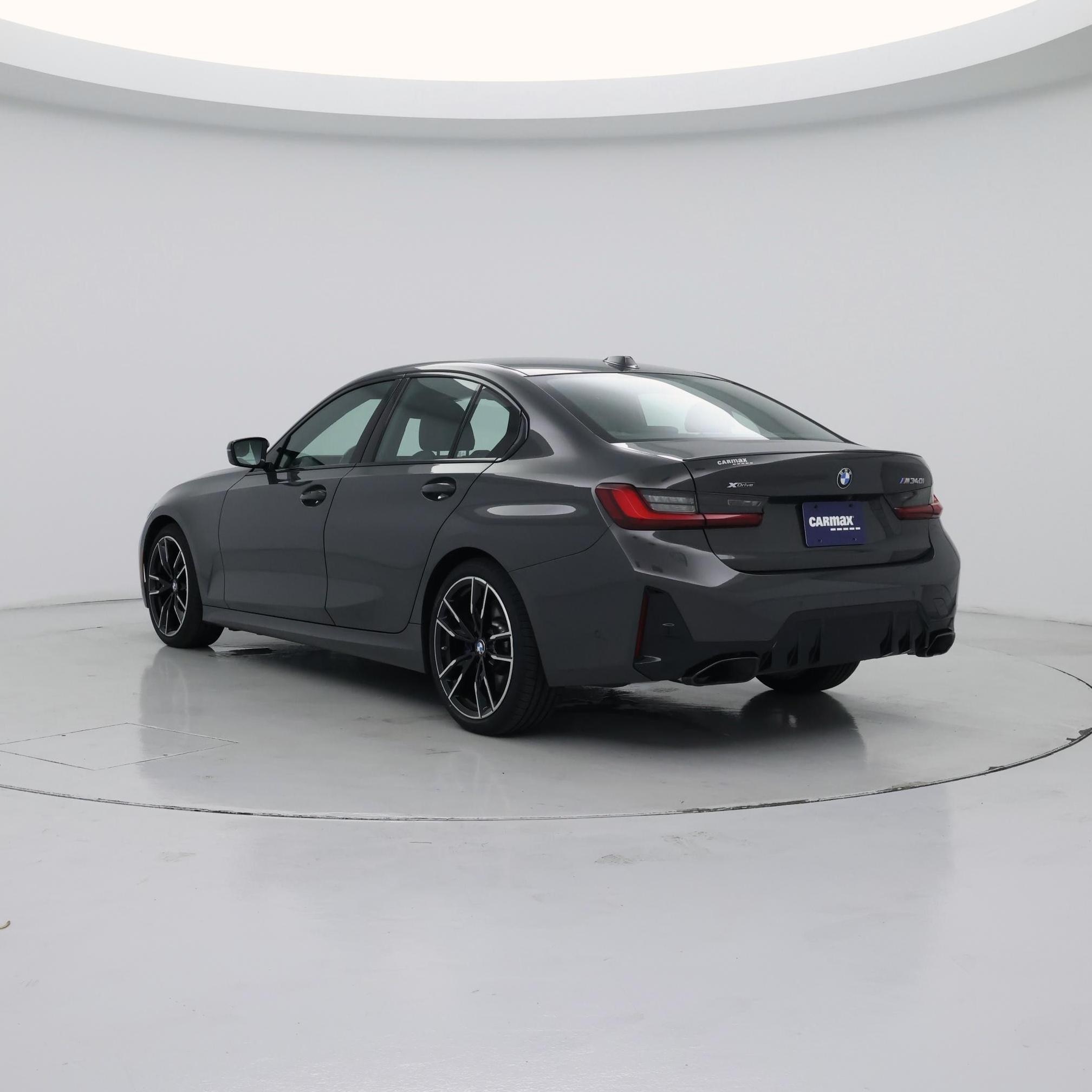 Thumbnail: 2023 BMW 3 Series - 2