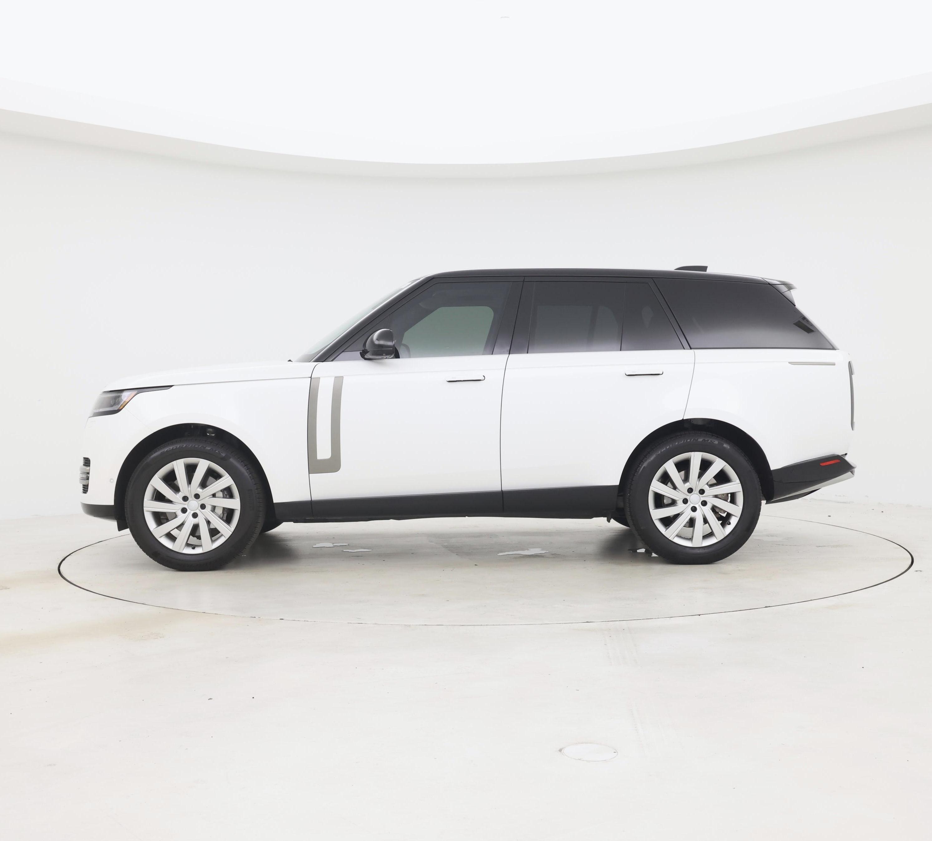Thumbnail: 2025 Land Rover Range Rover - 3