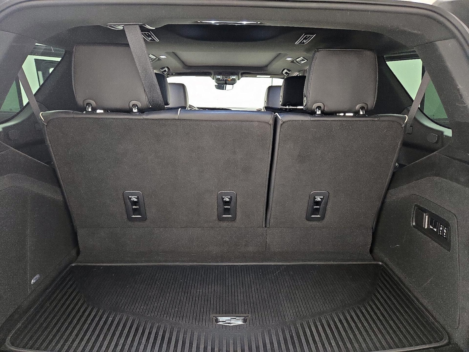 2022 Cadillac Escalade Premium Luxury - Photo 24
