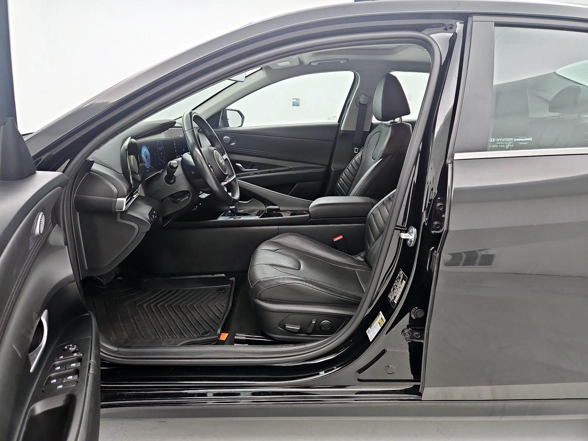 Thumbnail: 2023 Hyundai Elantra - 11