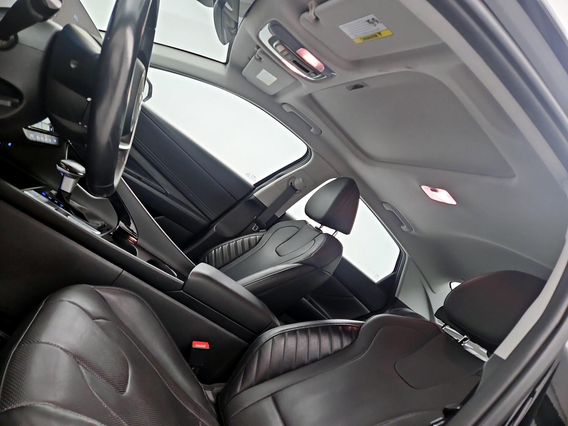 Thumbnail: 2023 Hyundai Elantra - 20
