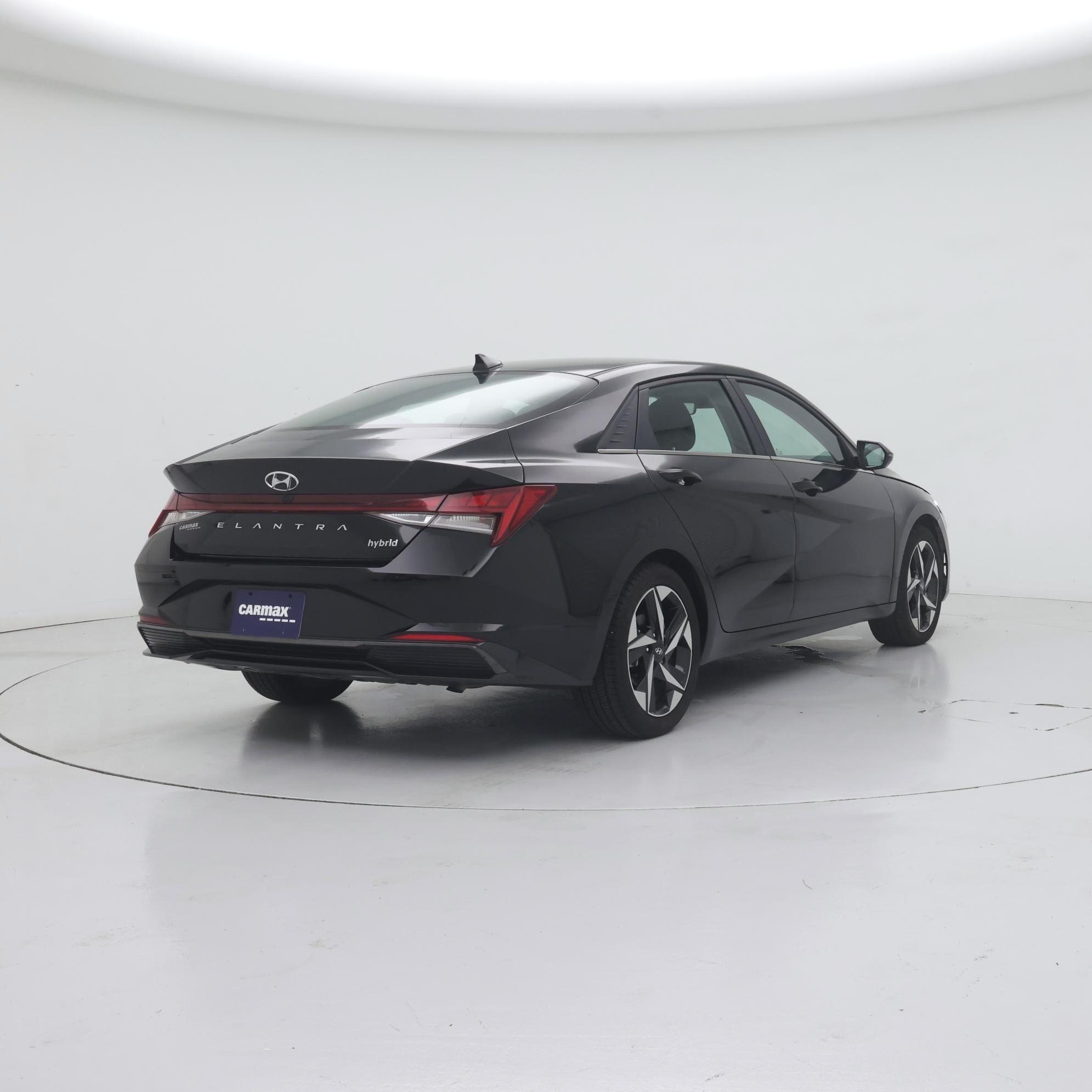 Thumbnail: 2023 Hyundai Elantra - 8