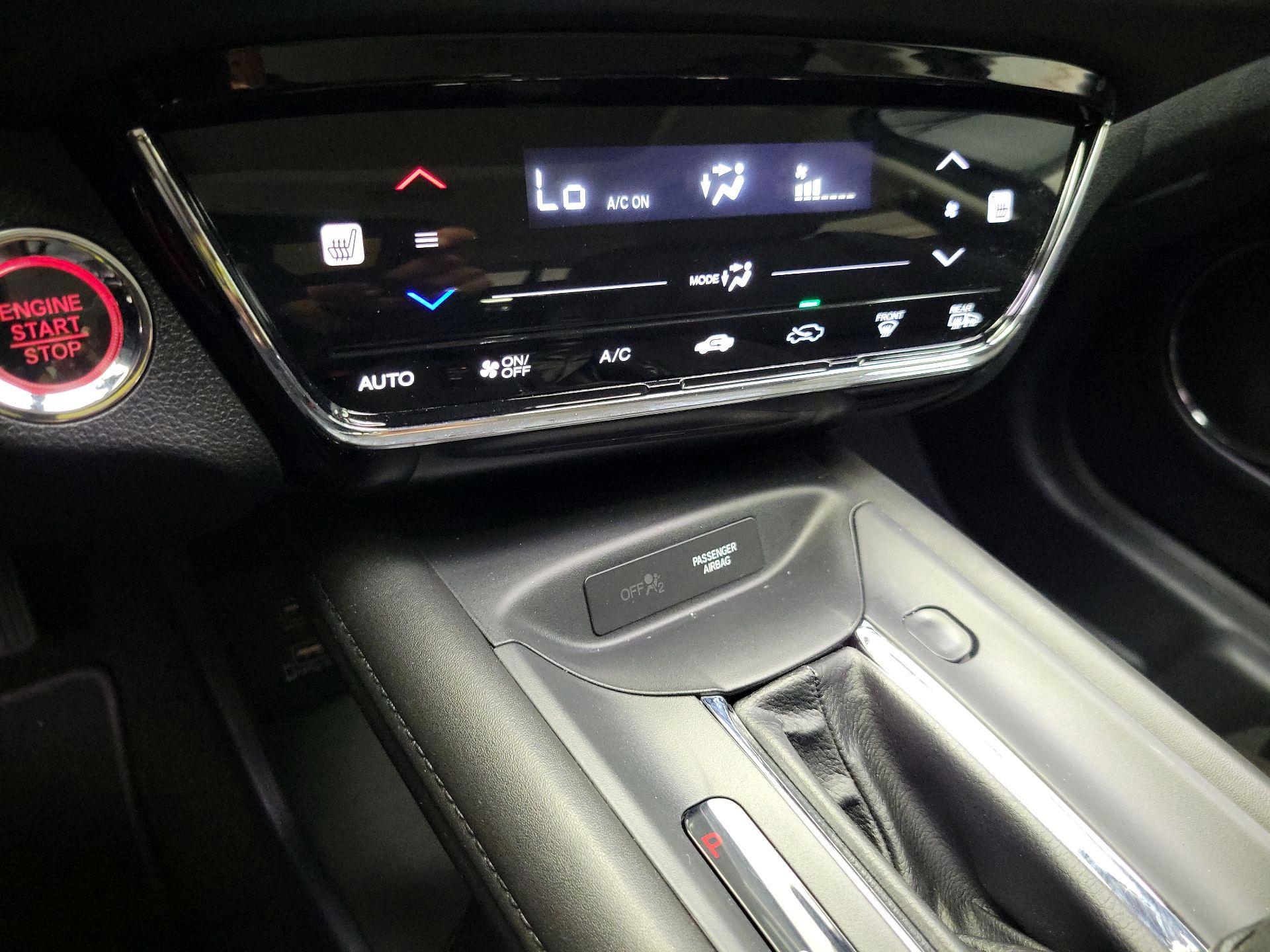 Thumbnail: 2022 Honda HR-V - 16