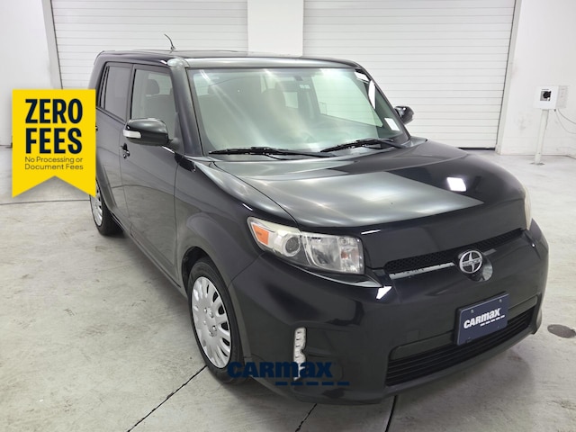 Black 2015 Scion xB Wagon Manual