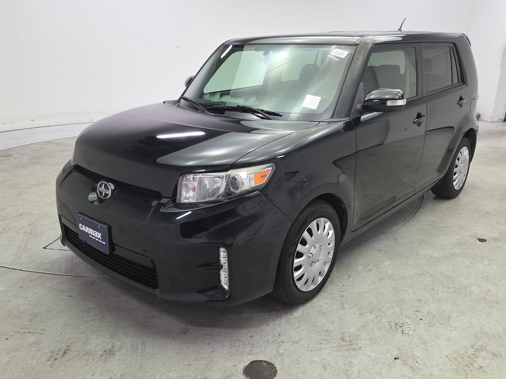 Thumbnail: 2015 Scion xB - 3