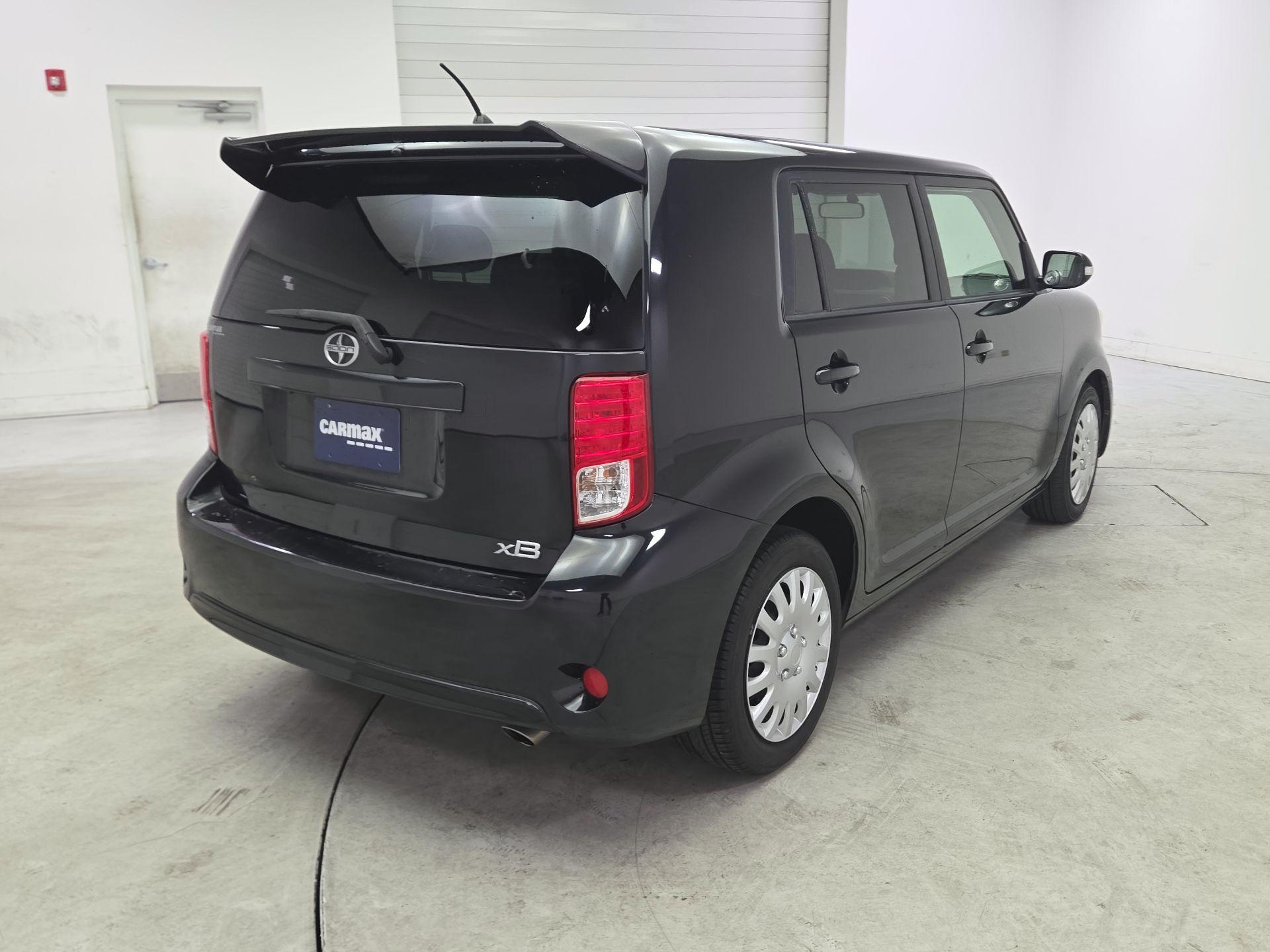 Thumbnail: 2015 Scion xB - 5