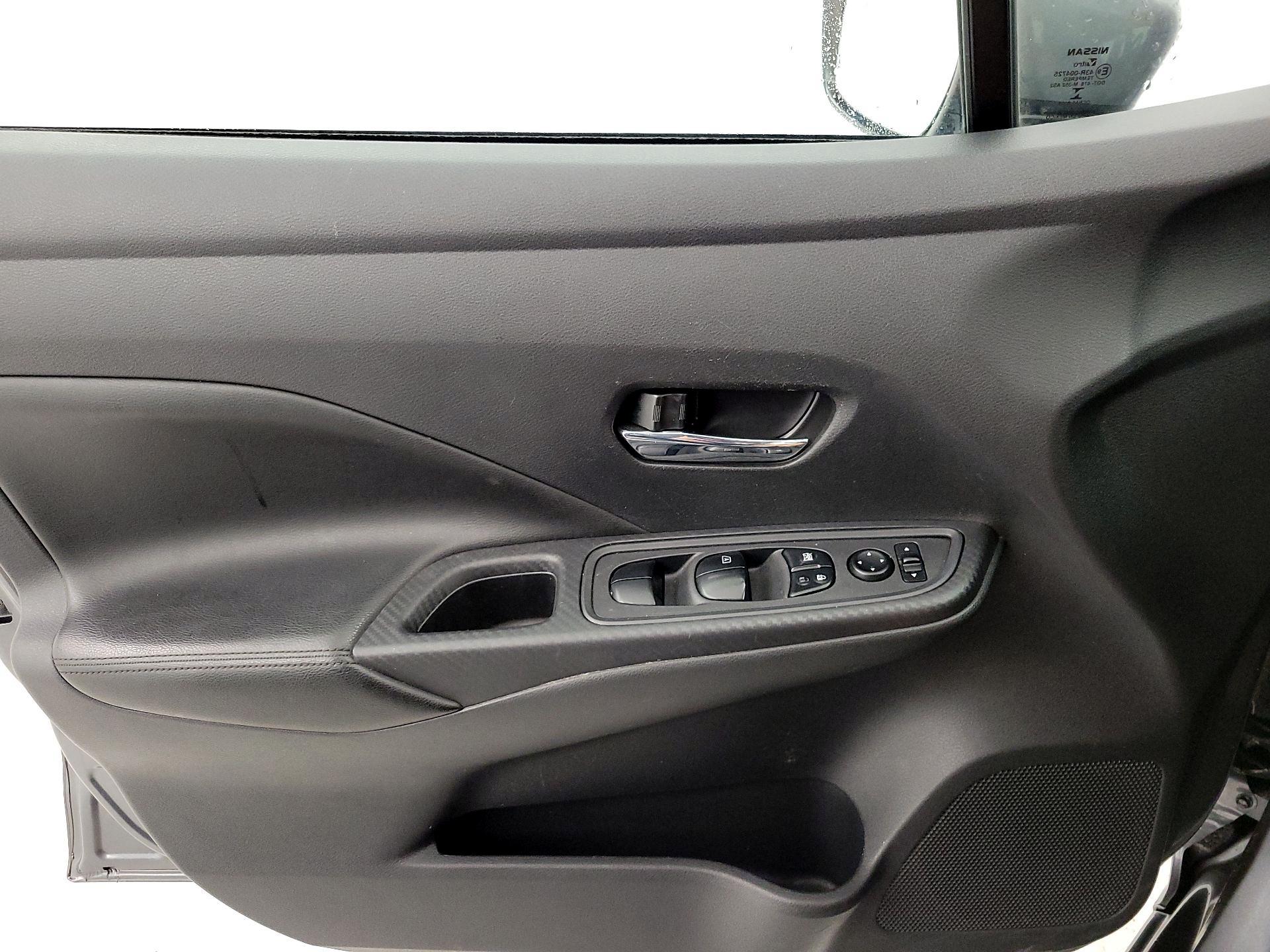 Thumbnail: 2020 Nissan Versa - 12