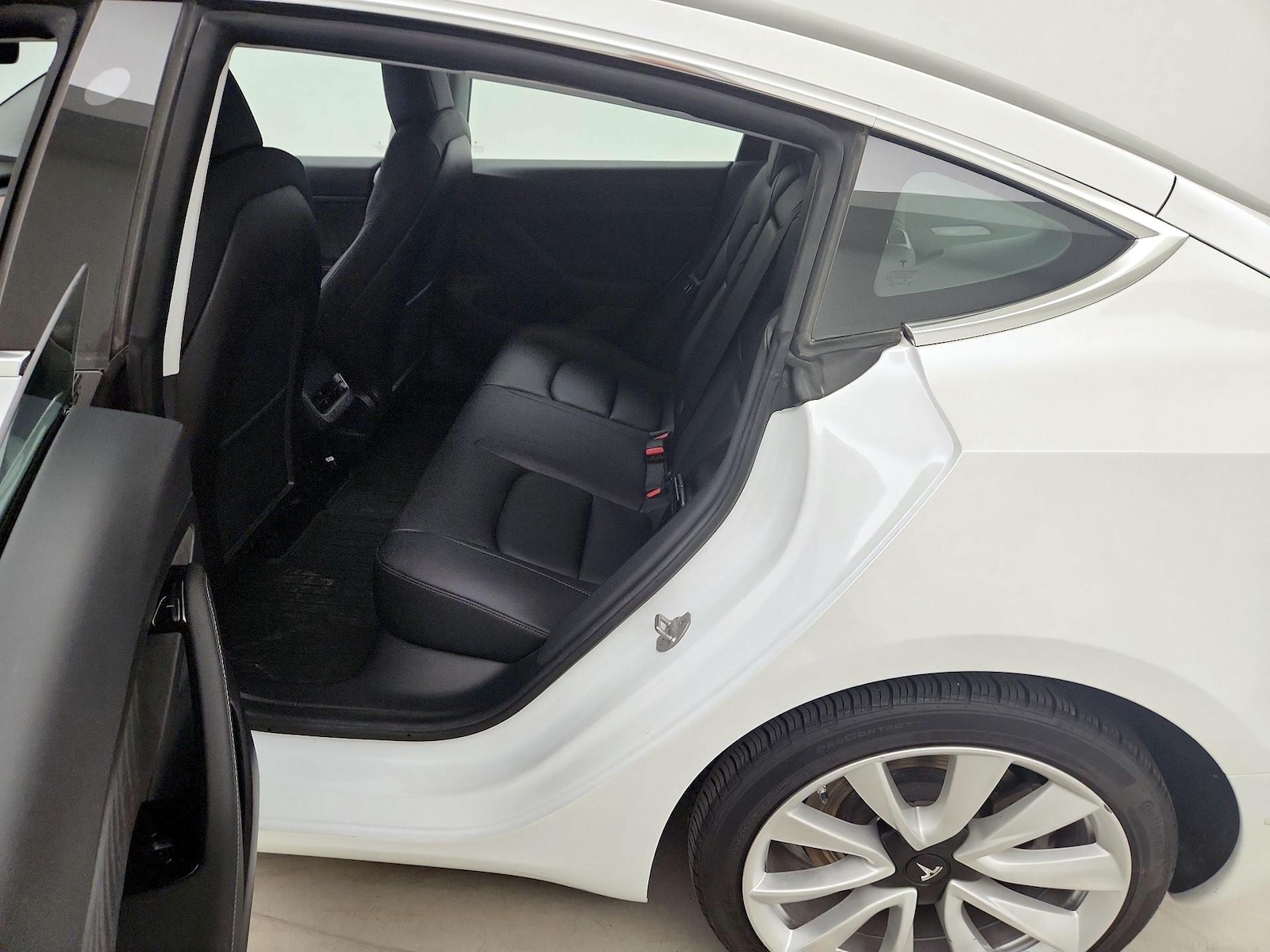 2020 Tesla Model 3 Base - Photo 19