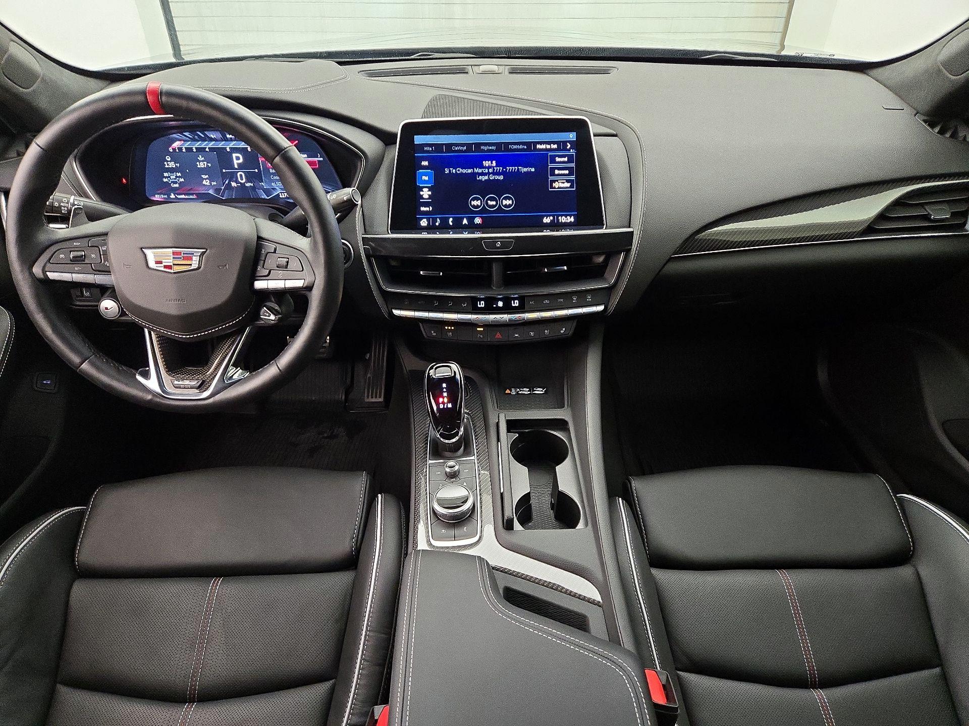 Thumbnail: 2024 Cadillac CT5 - 9