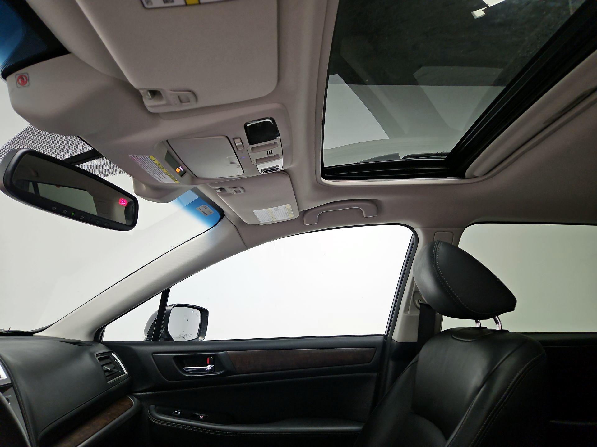 Thumbnail: 2015 Subaru Outback - 20