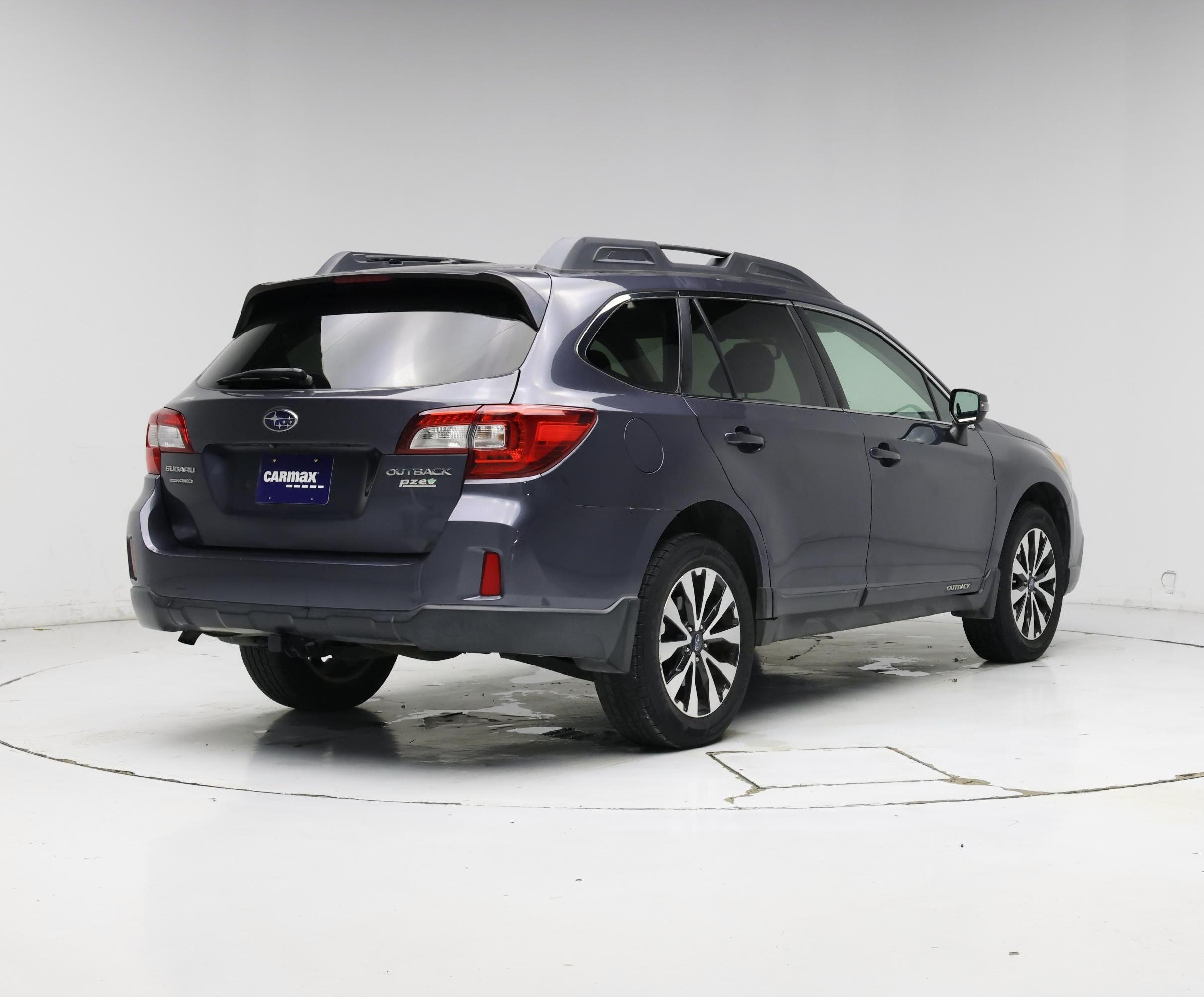 Thumbnail: 2015 Subaru Outback - 8