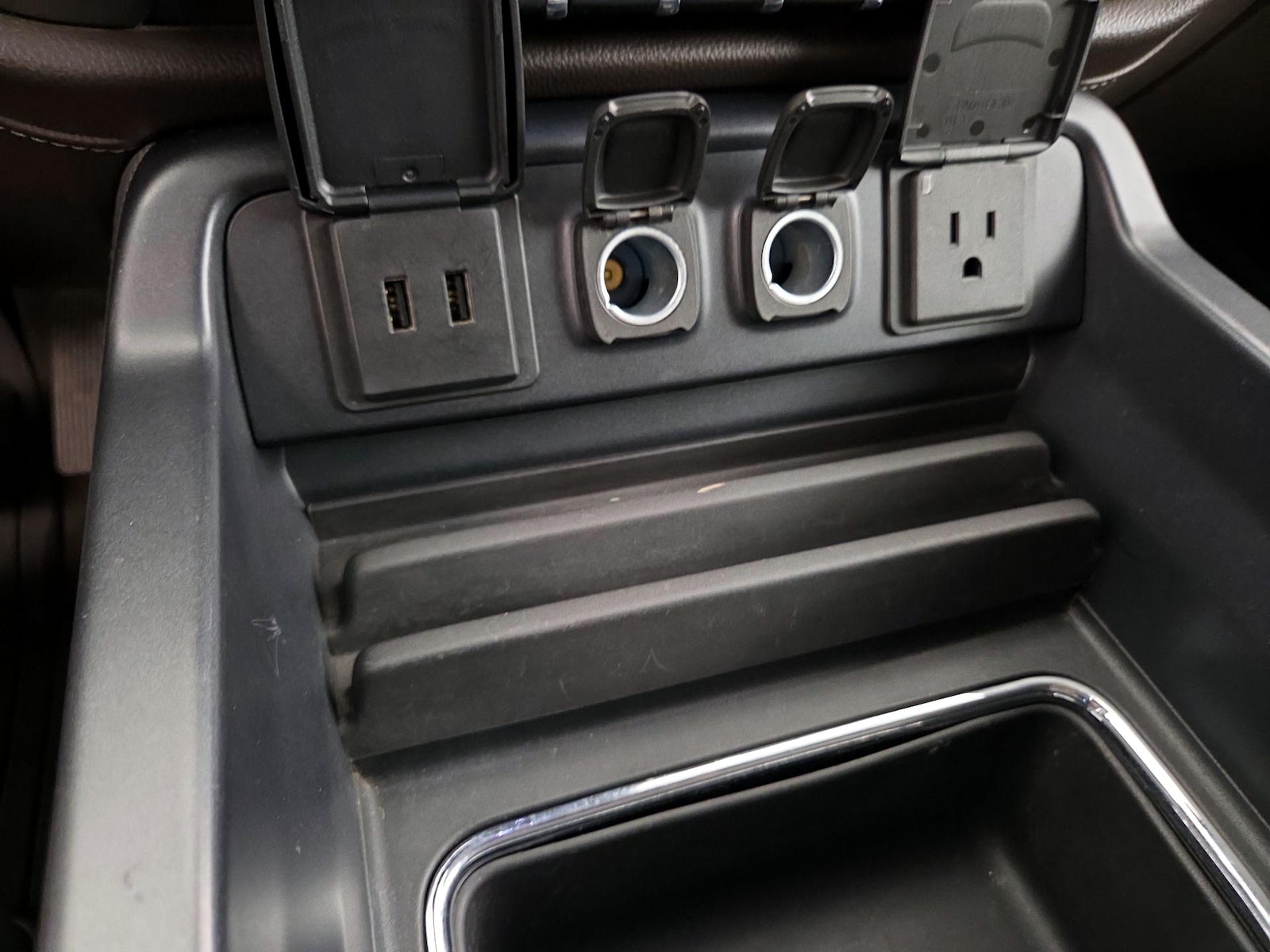 2018 Chevrolet Silverado 3500HD LTZ - Photo 20