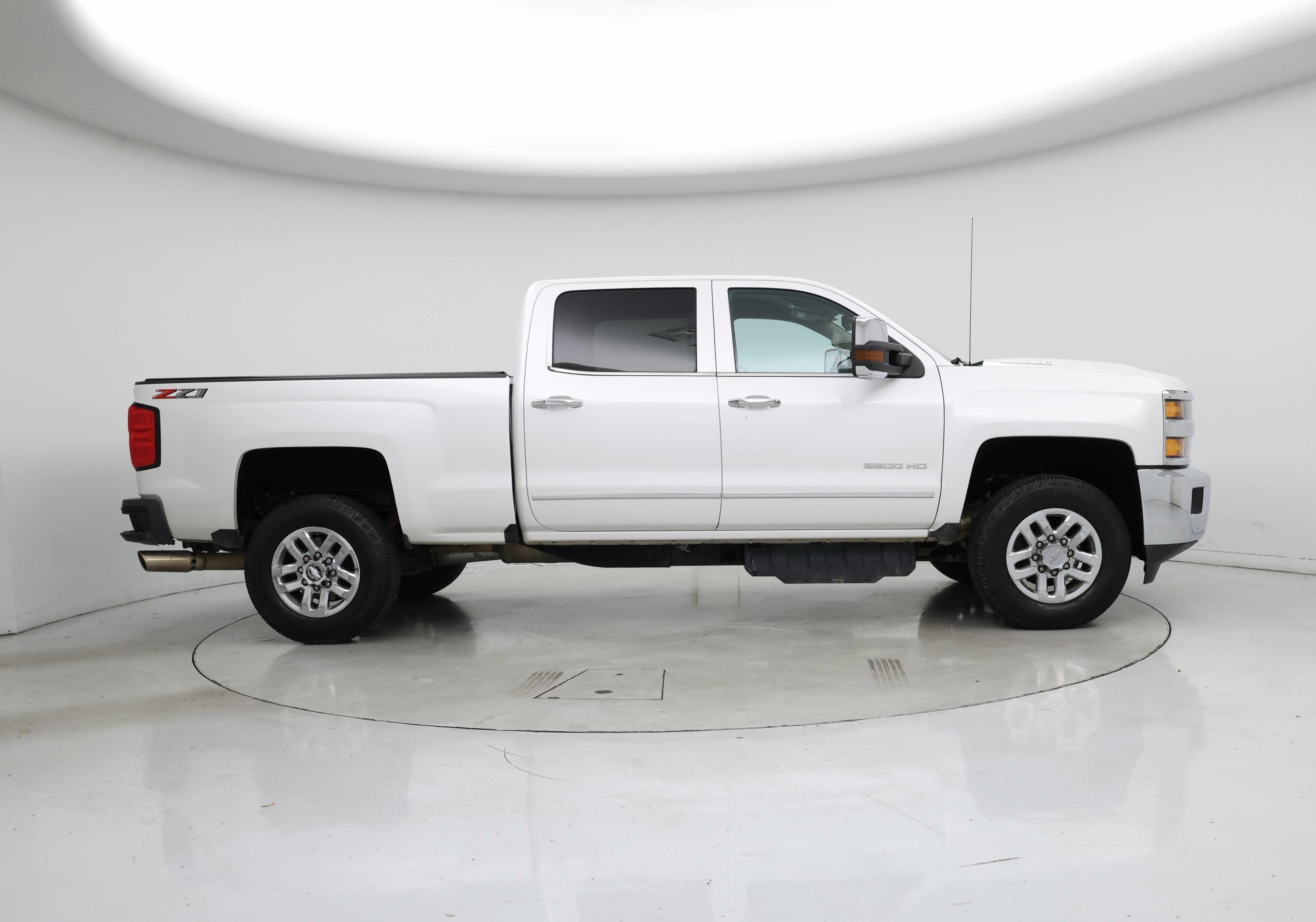 Thumbnail: 2018 Chevrolet Silverado 3500 - 7