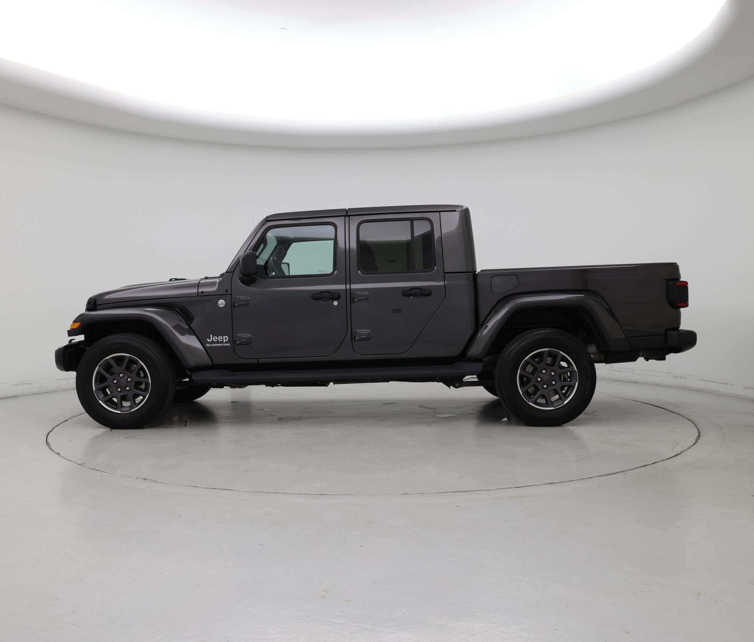 Thumbnail: 2020 Jeep Gladiator - 3