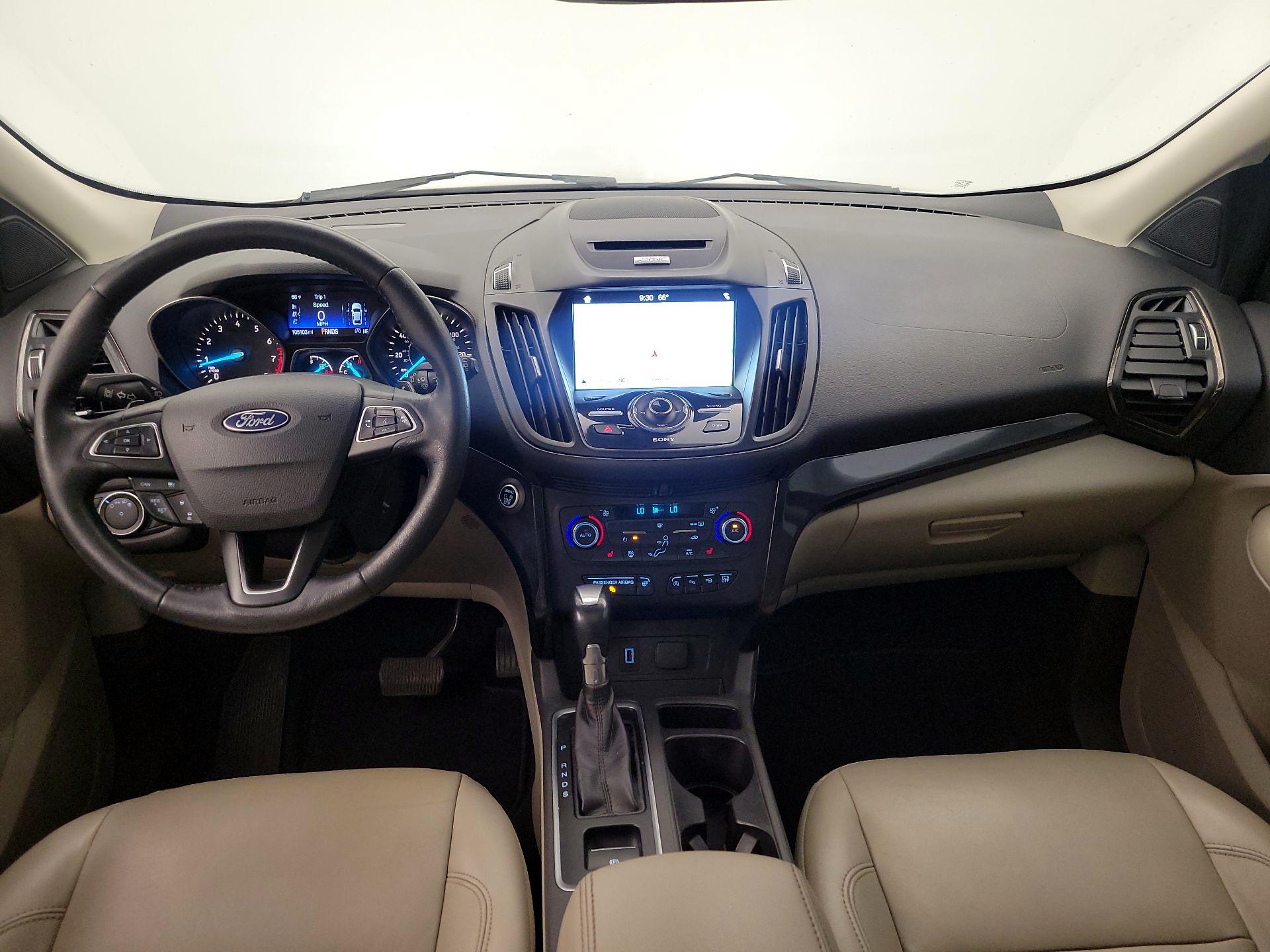 Thumbnail: 2017 Ford Escape - 9