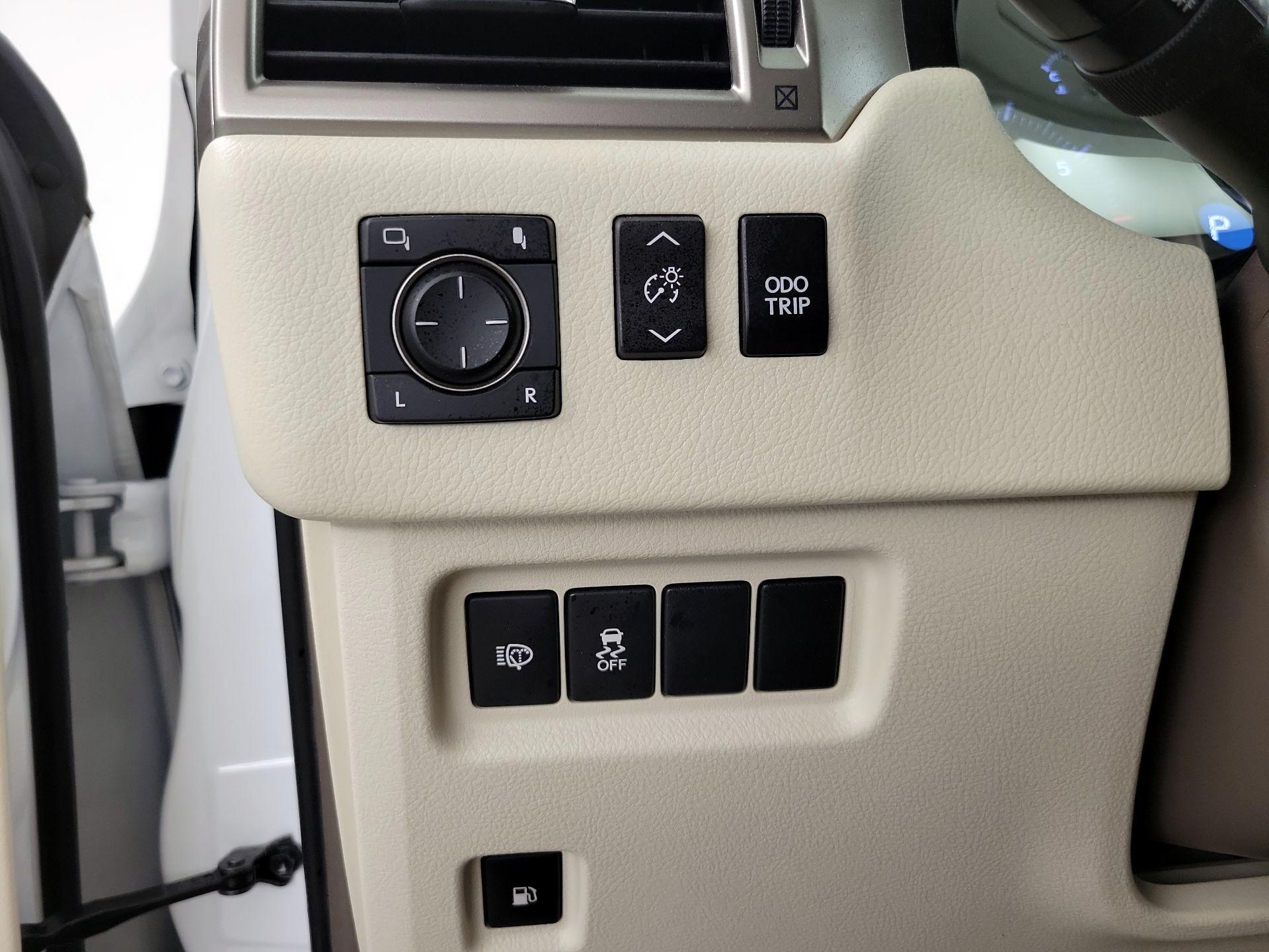 Thumbnail: 2019 Lexus GX - 13