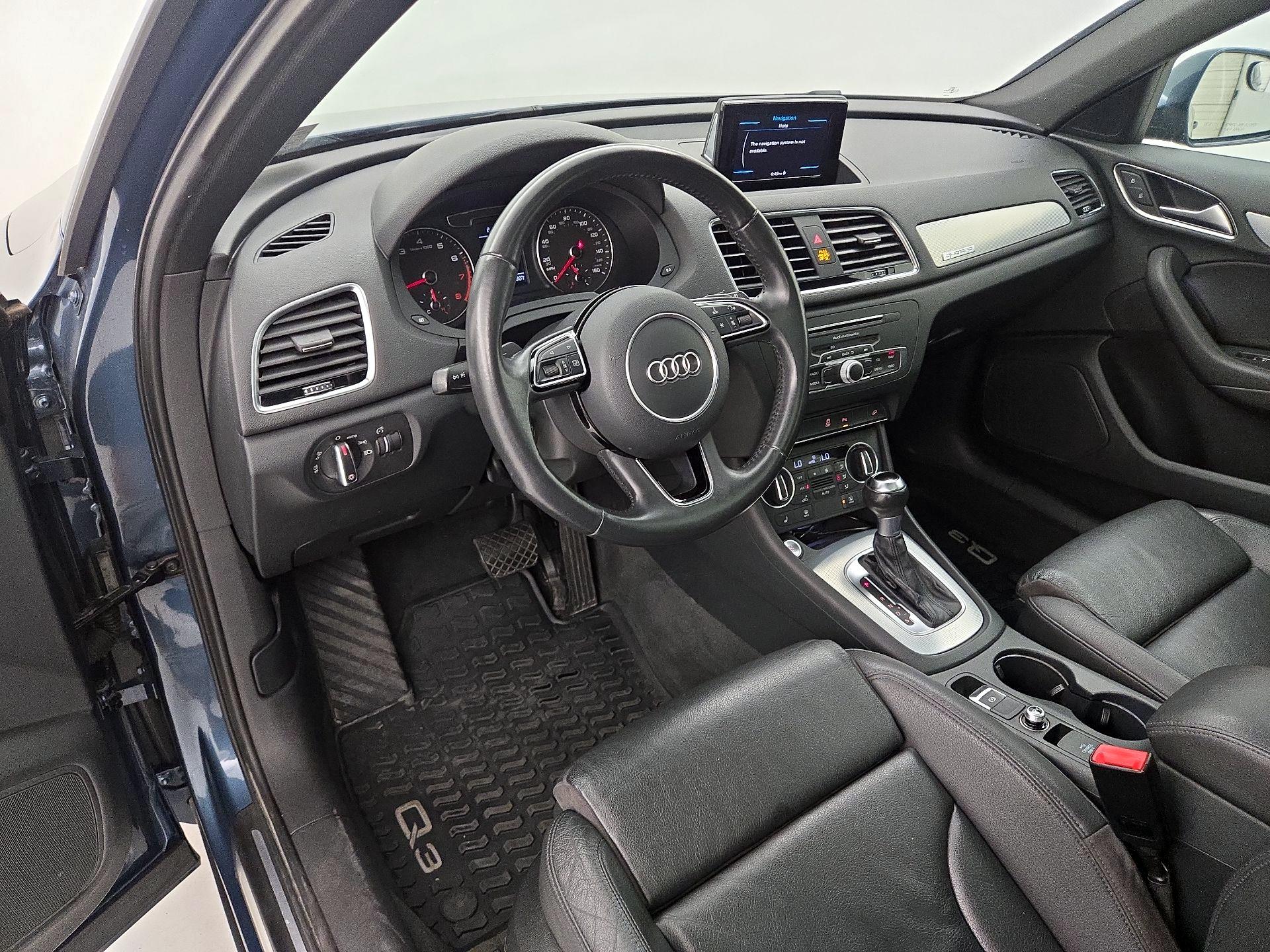 Thumbnail: 2018 Audi Q3 - 11