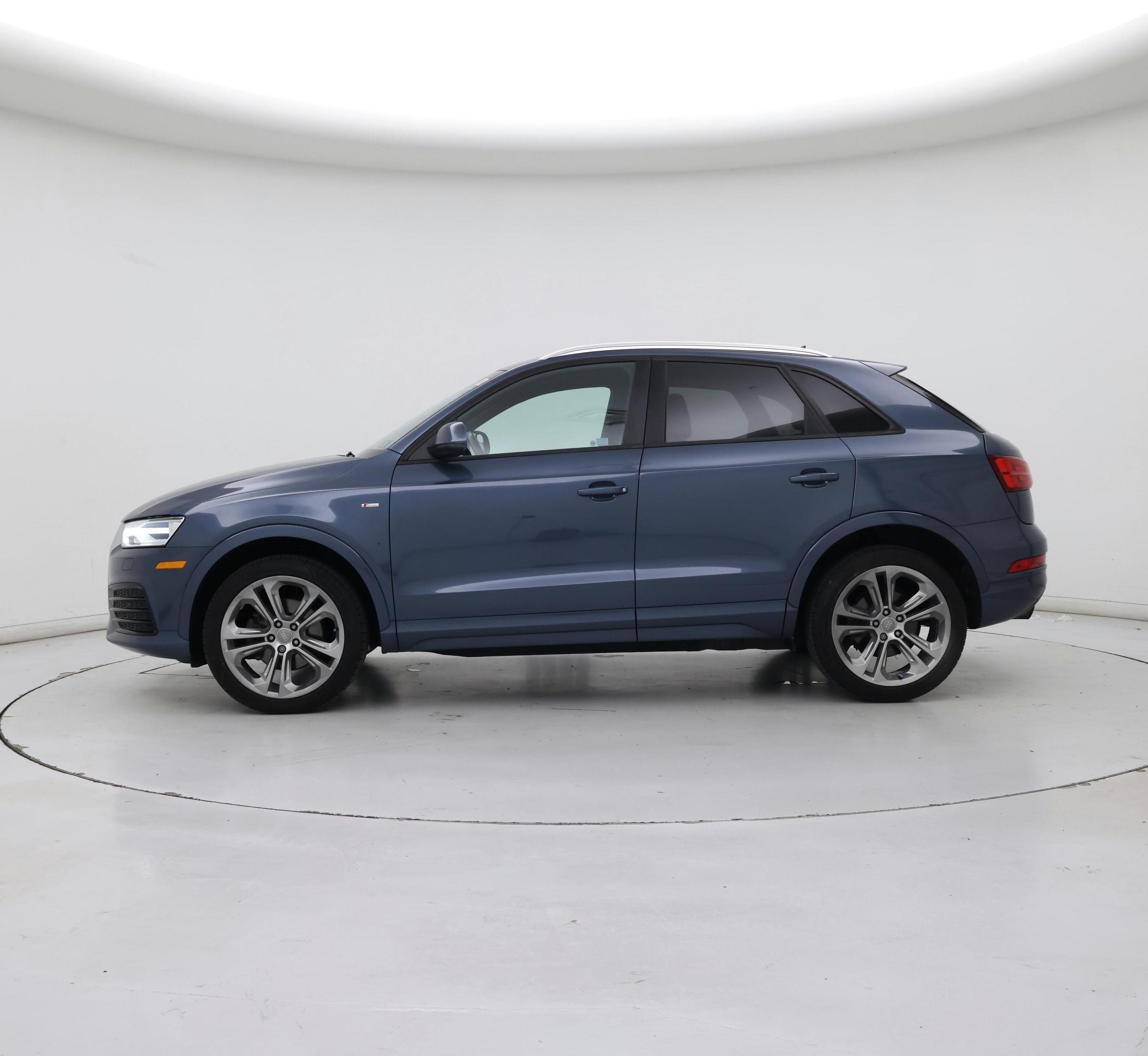 Thumbnail: 2018 Audi Q3 - 3