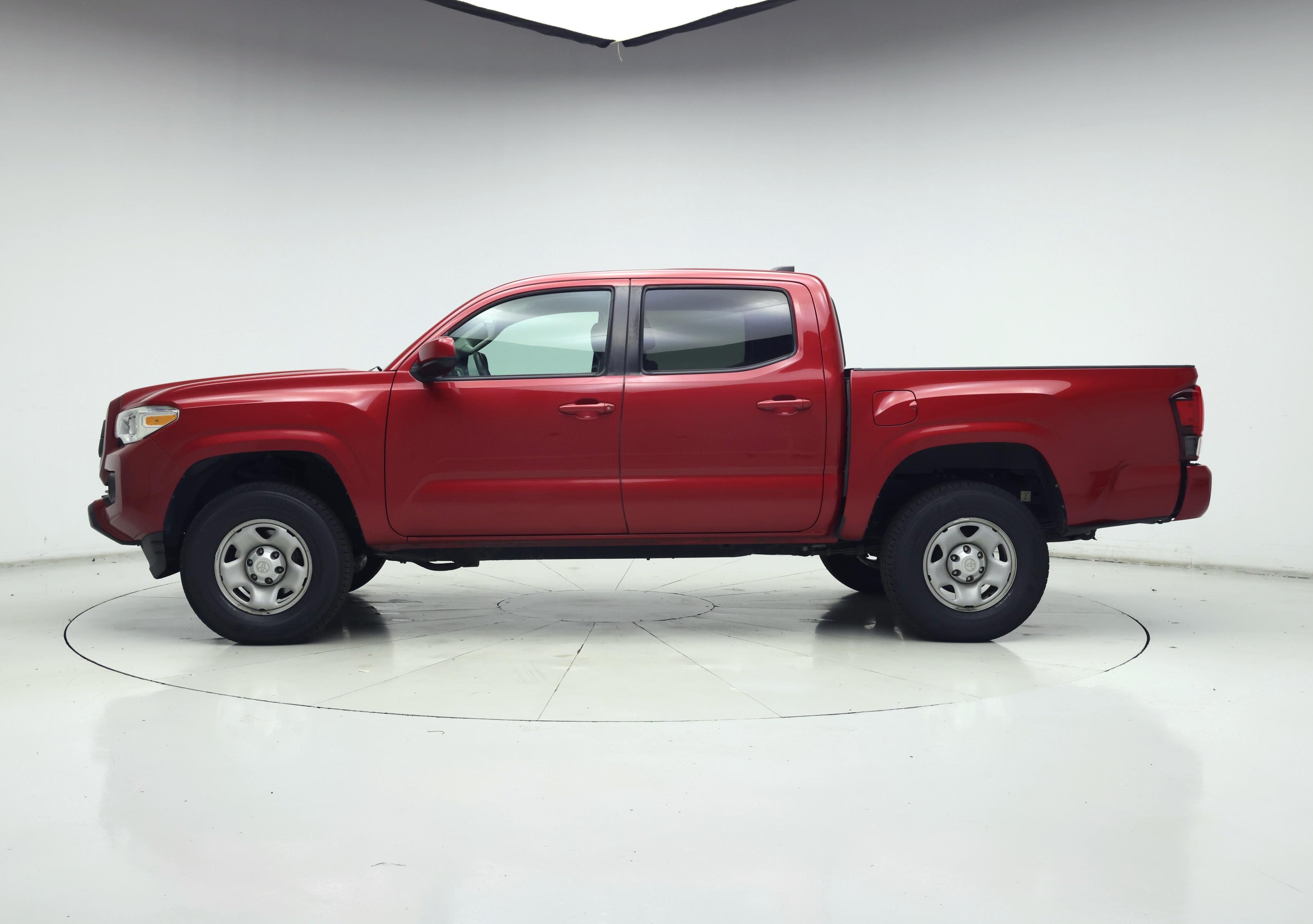 Thumbnail: 2021 Toyota Tacoma - 3