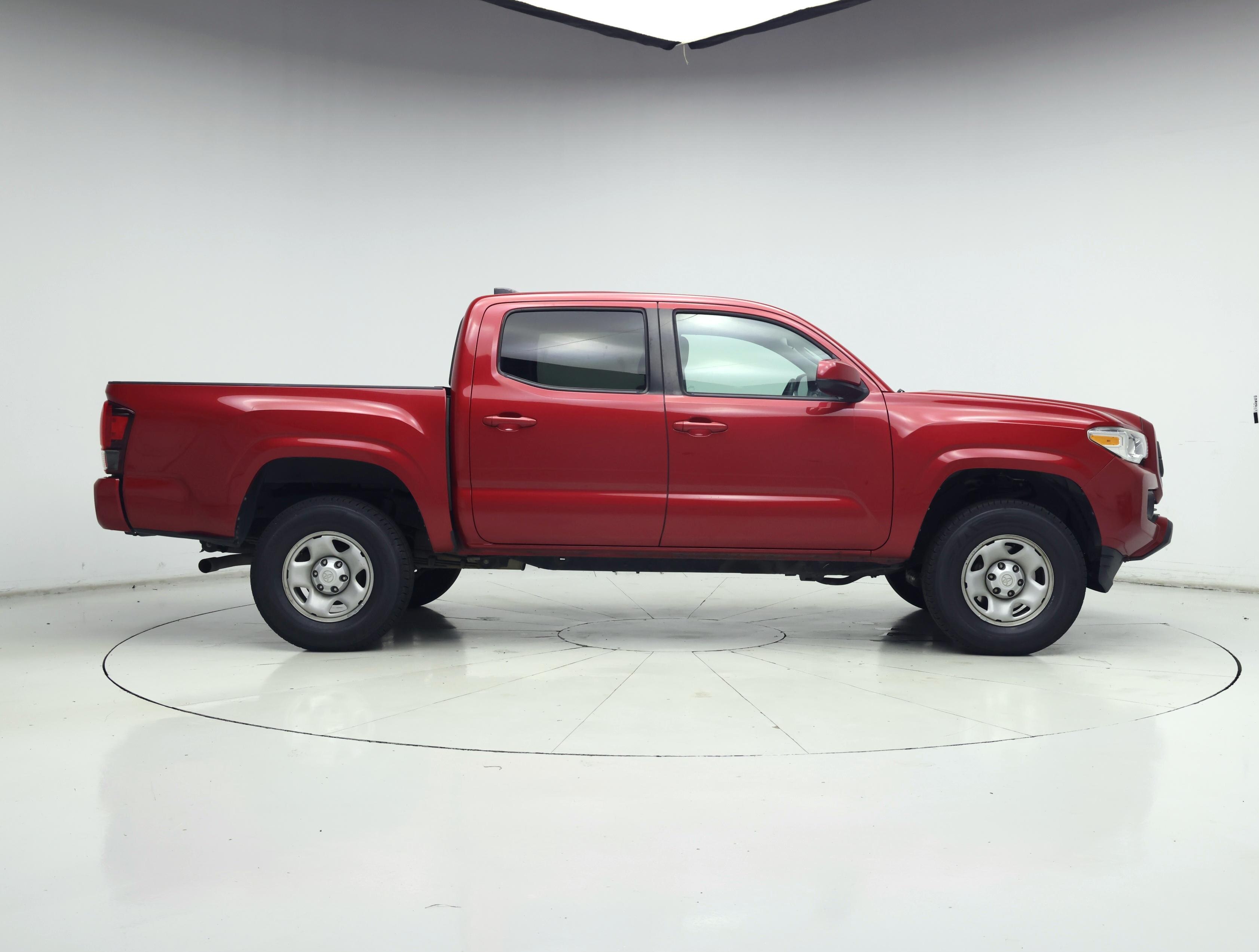 Thumbnail: 2021 Toyota Tacoma - 7