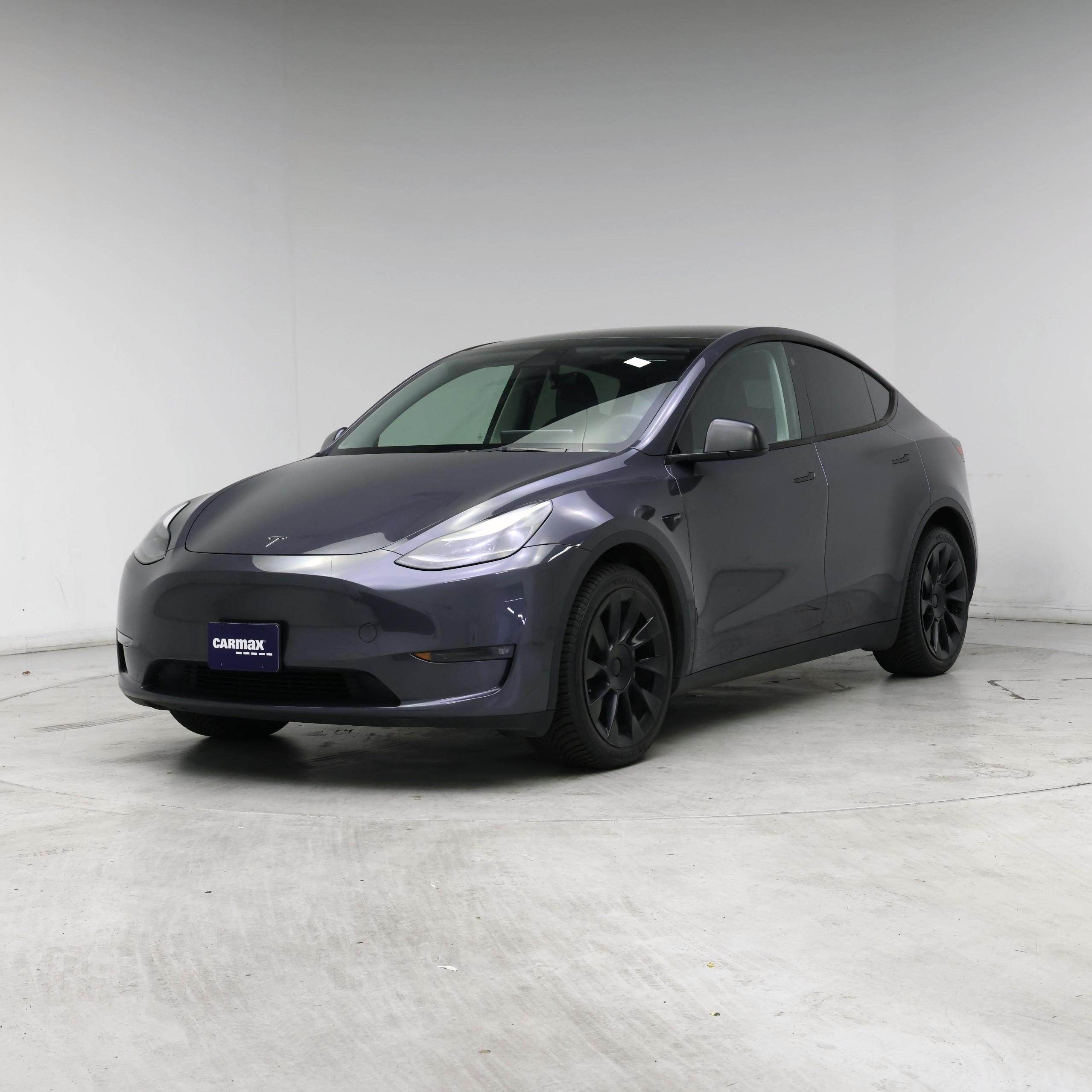 Thumbnail: 2023 Tesla Model Y - 4