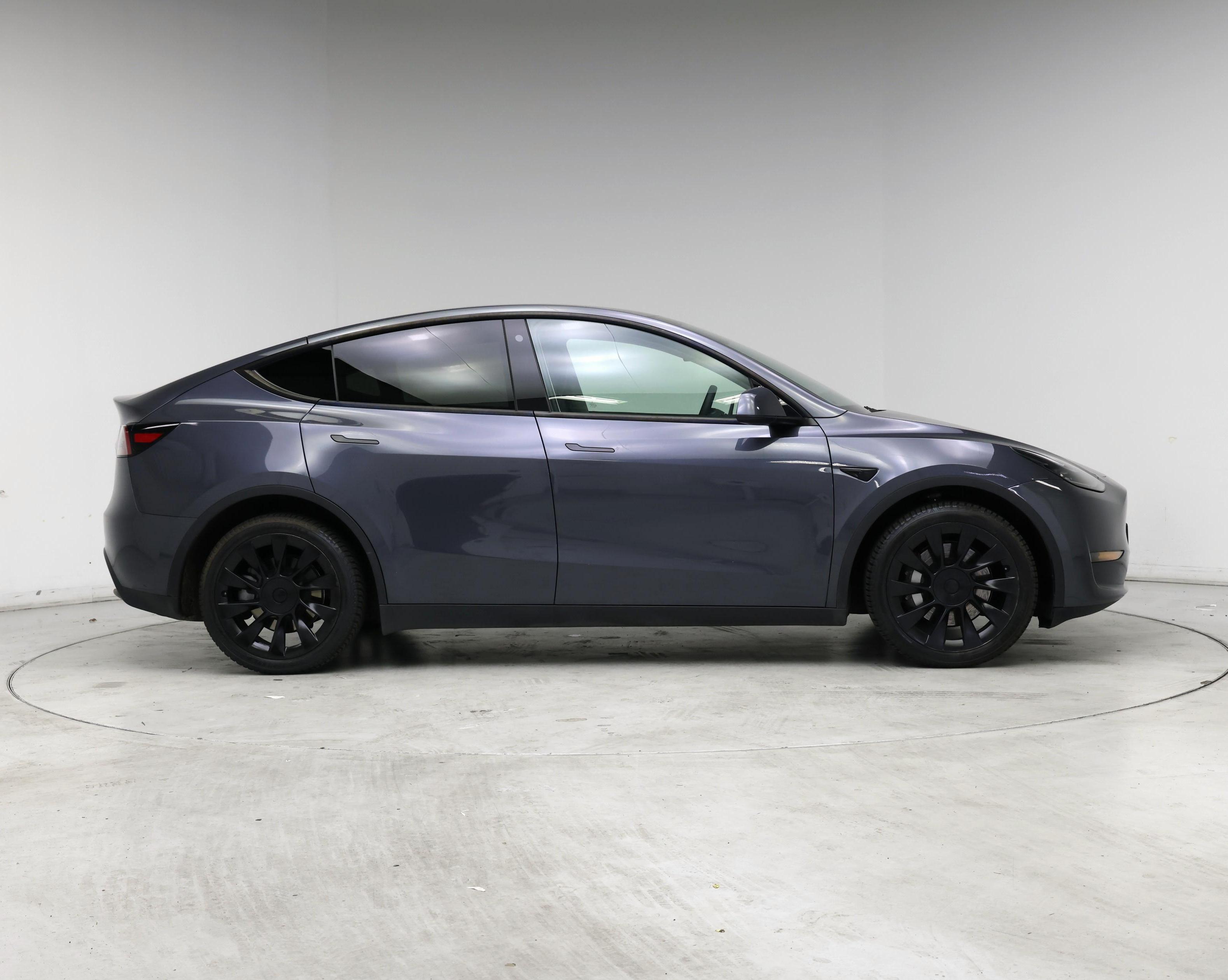 Thumbnail: 2023 Tesla Model Y - 7