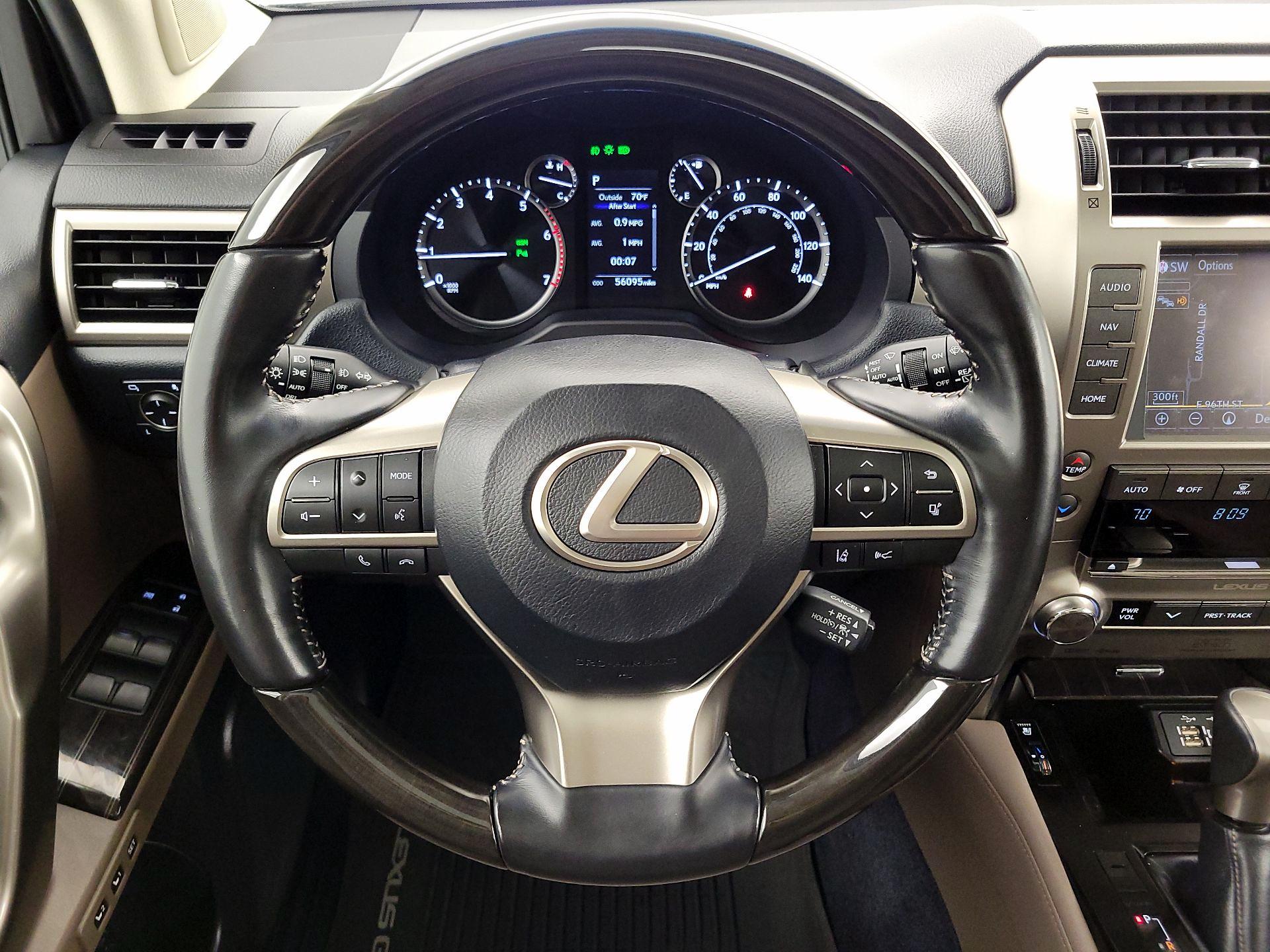 Thumbnail: 2021 Lexus GX - 10