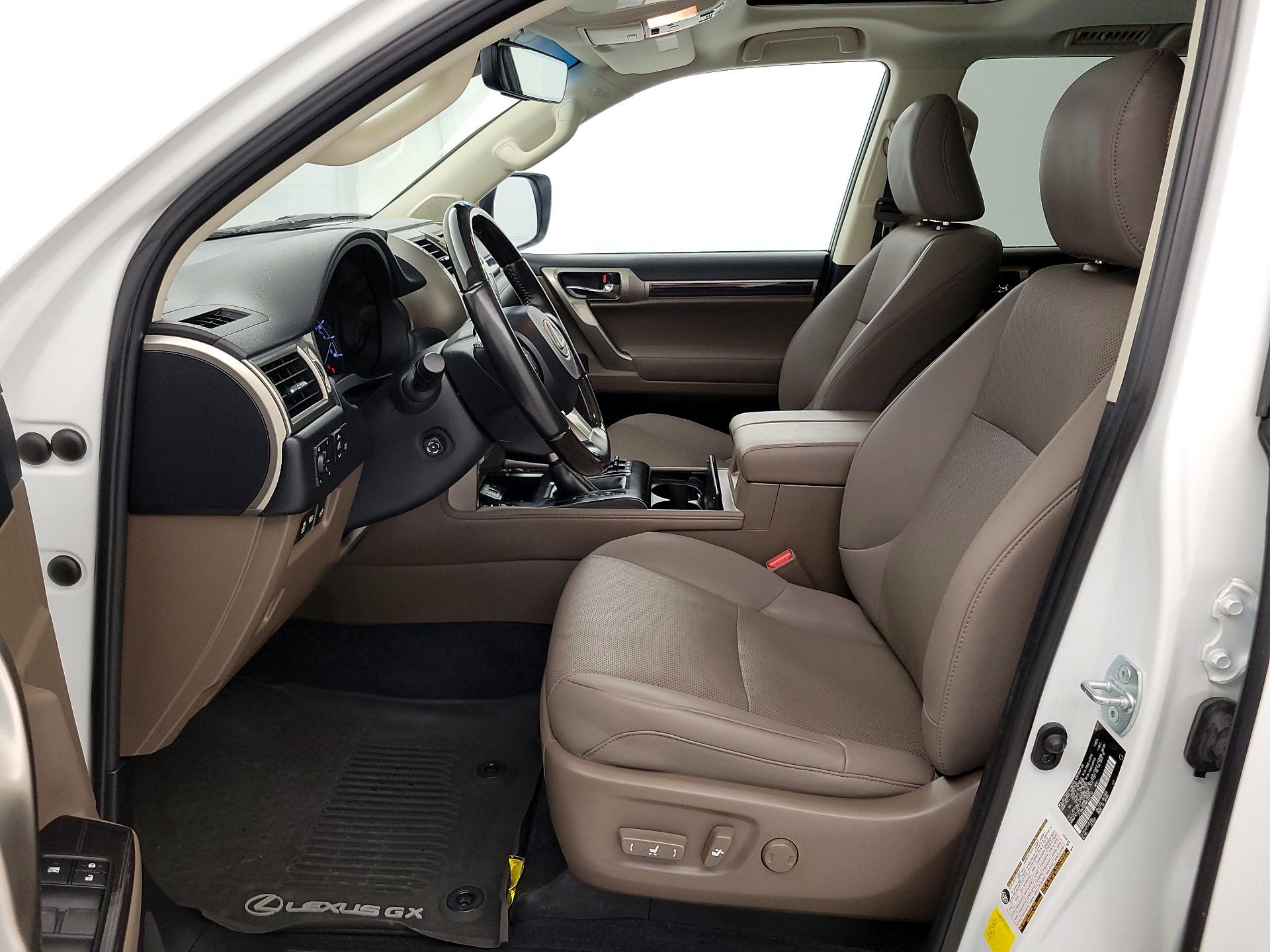 Thumbnail: 2021 Lexus GX - 11