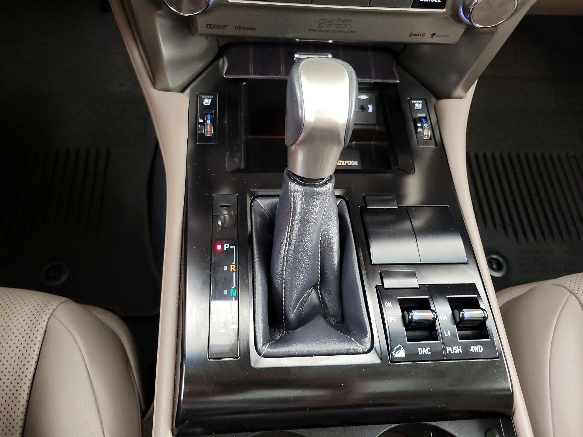 Thumbnail: 2021 Lexus GX - 18