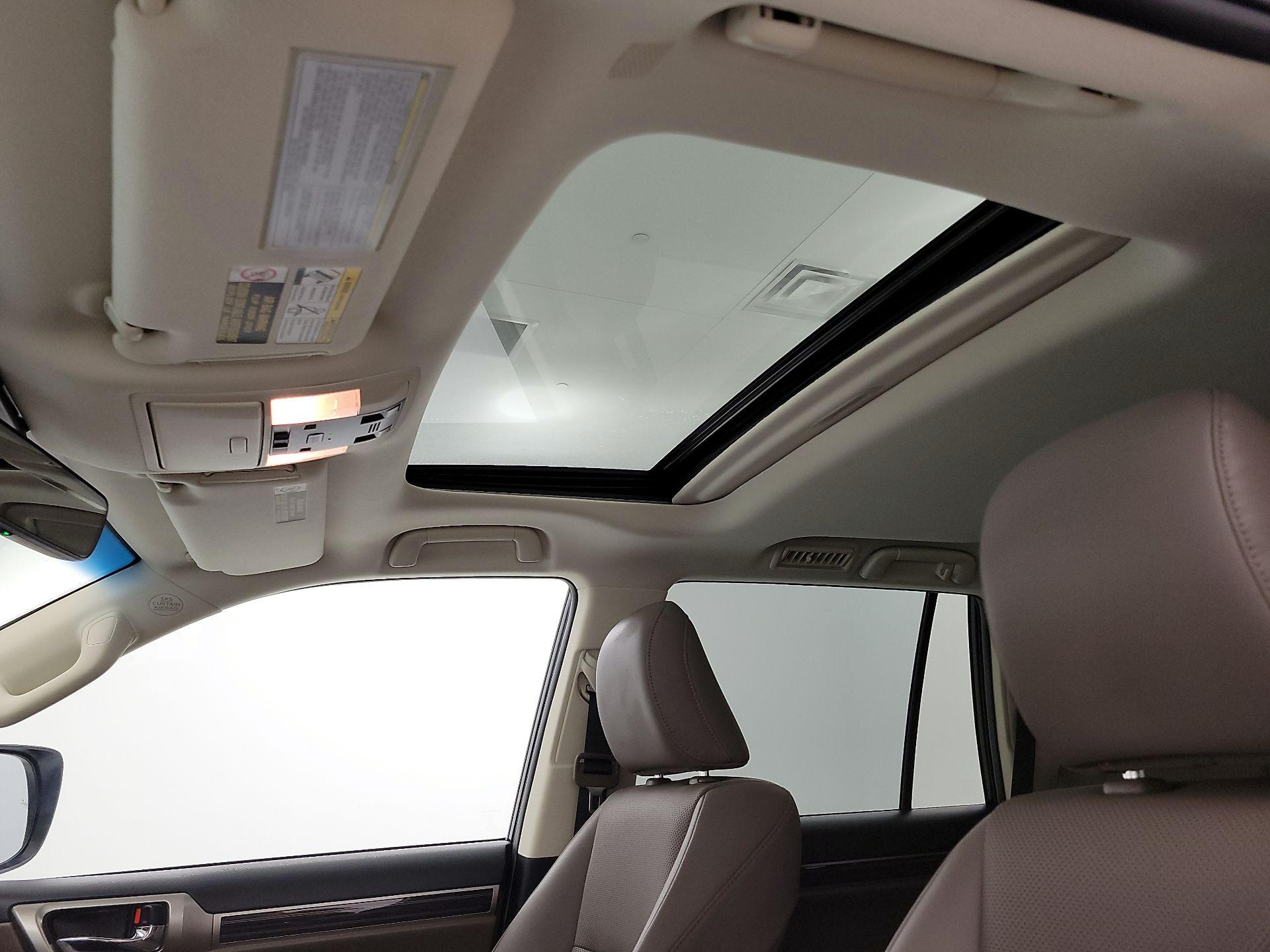 Thumbnail: 2021 Lexus GX - 20