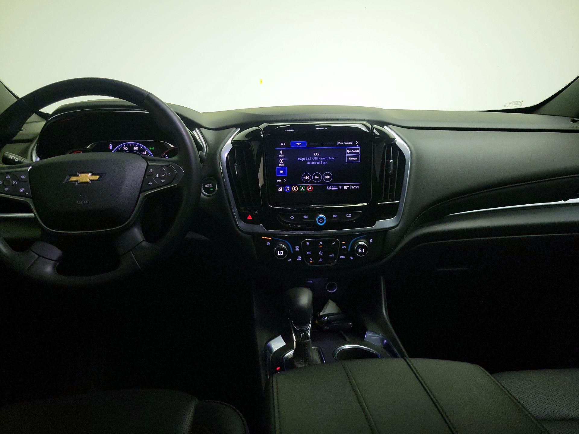 Thumbnail: 2023 Chevrolet Traverse - 9