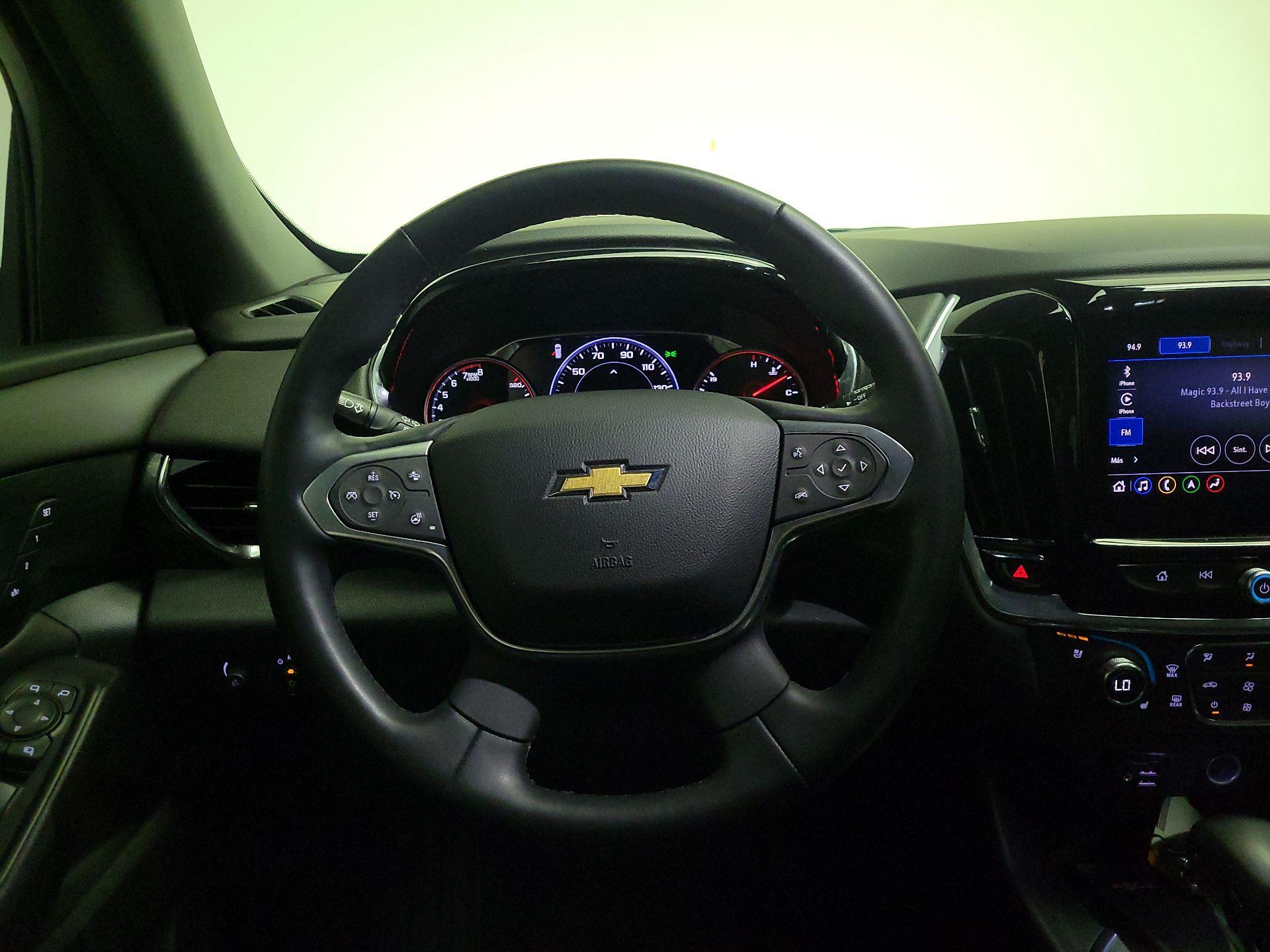 Thumbnail: 2023 Chevrolet Traverse - 10