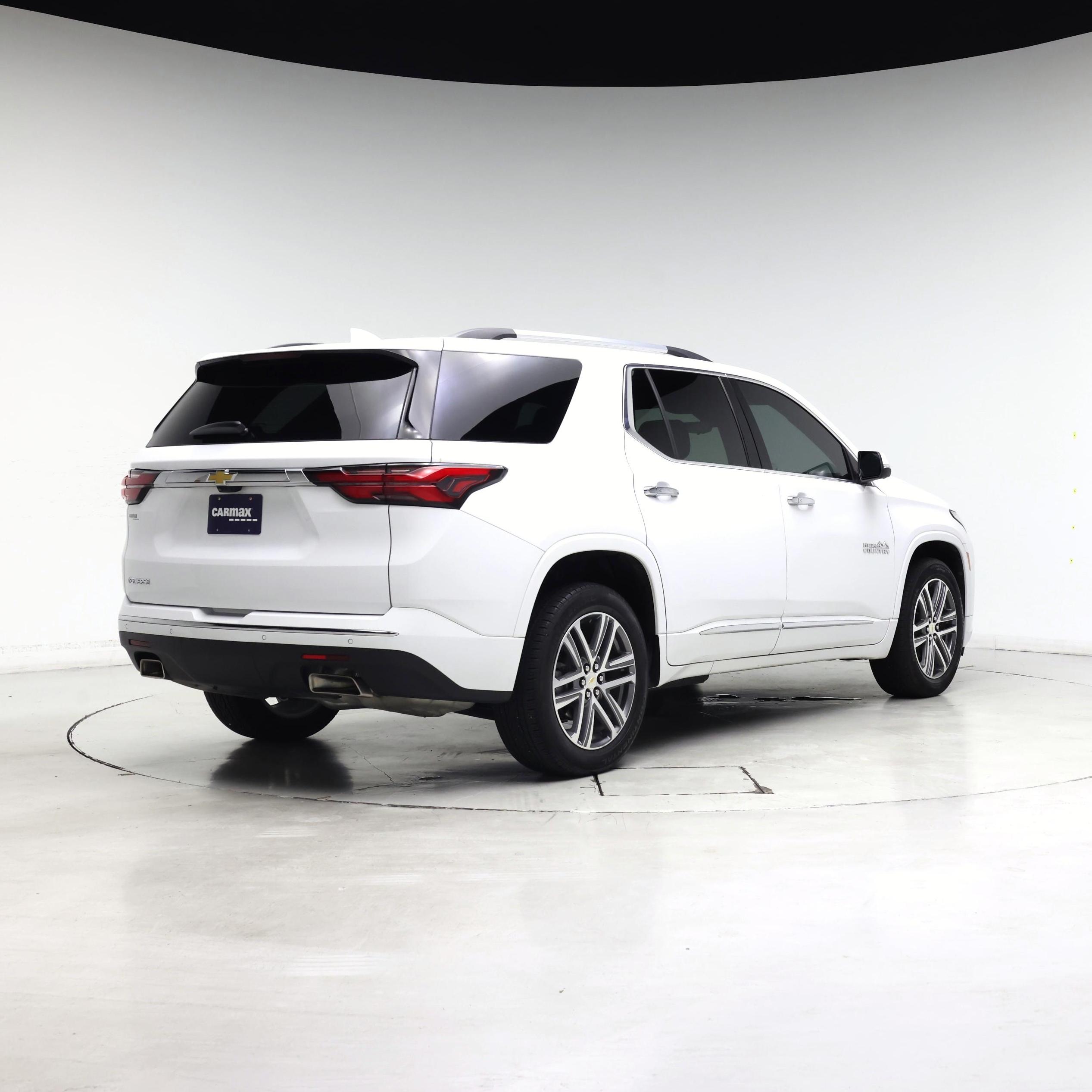 Thumbnail: 2023 Chevrolet Traverse - 8