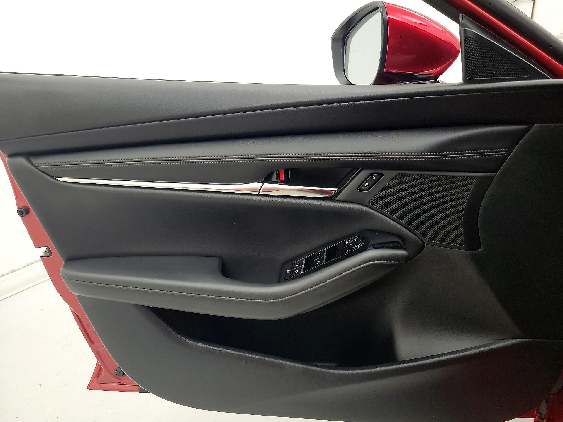 Thumbnail: 2024 Mazda Mazda3 - 12
