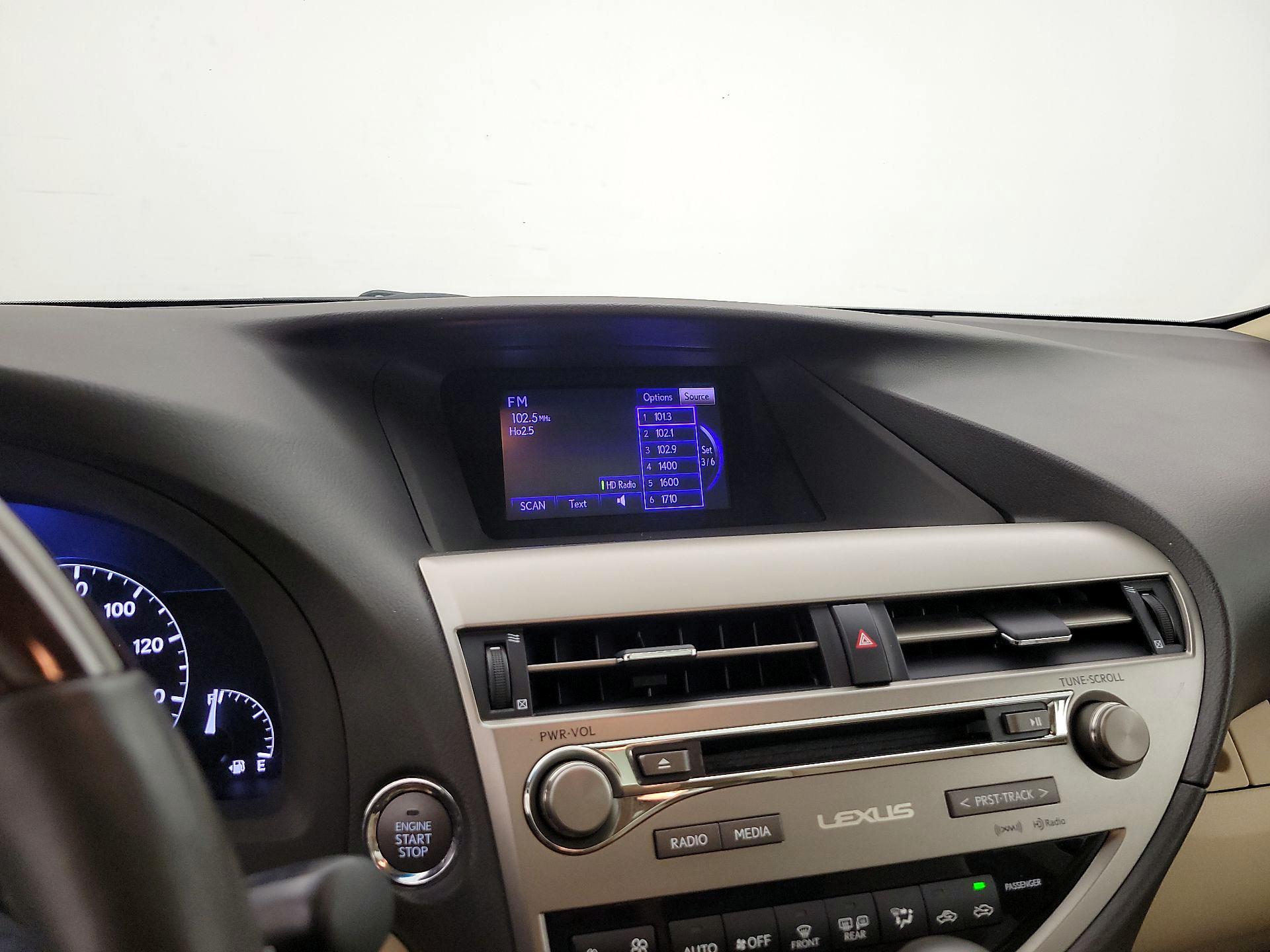 Thumbnail: 2015 Lexus RX - 15