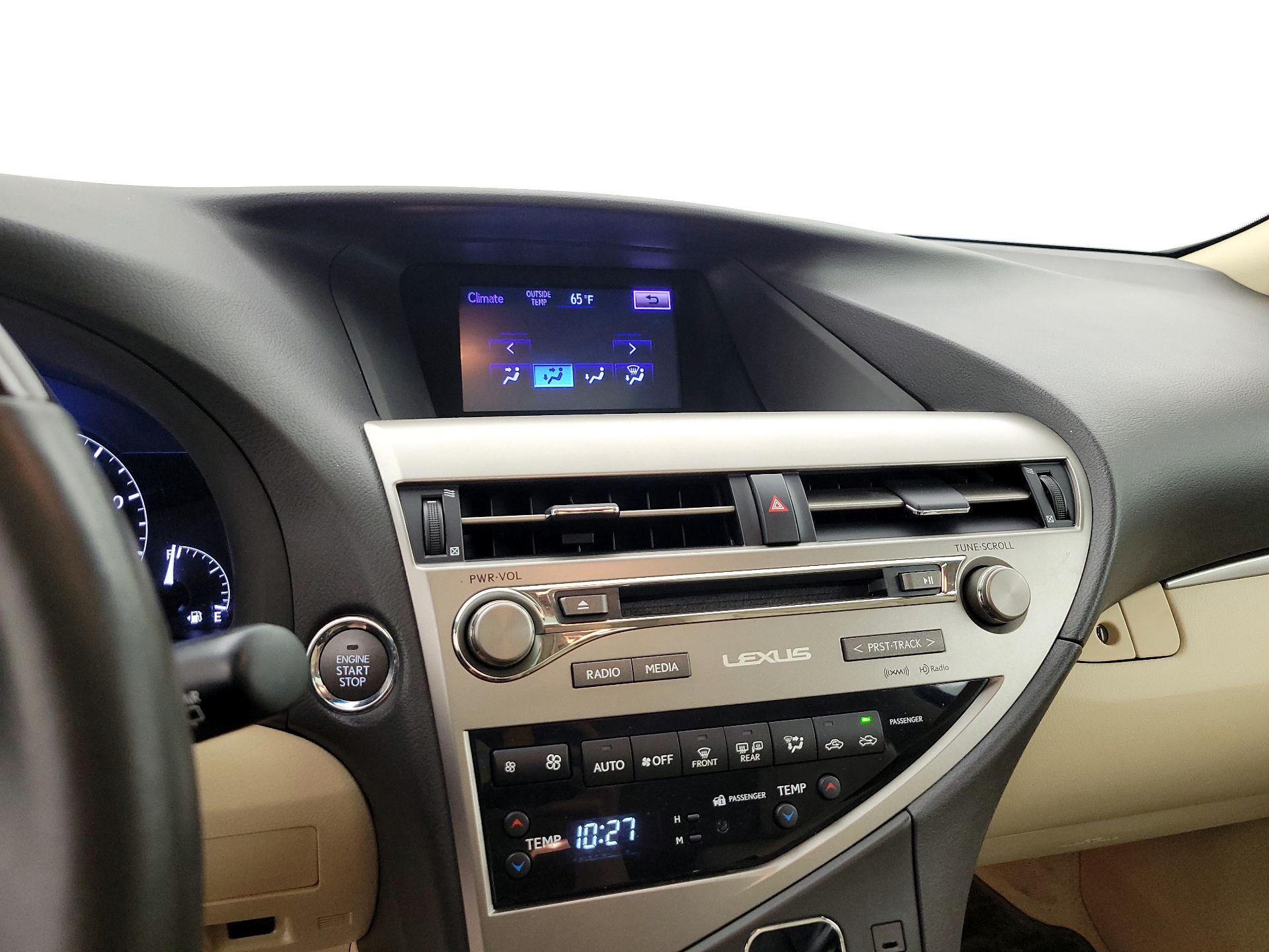 Thumbnail: 2015 Lexus RX - 16