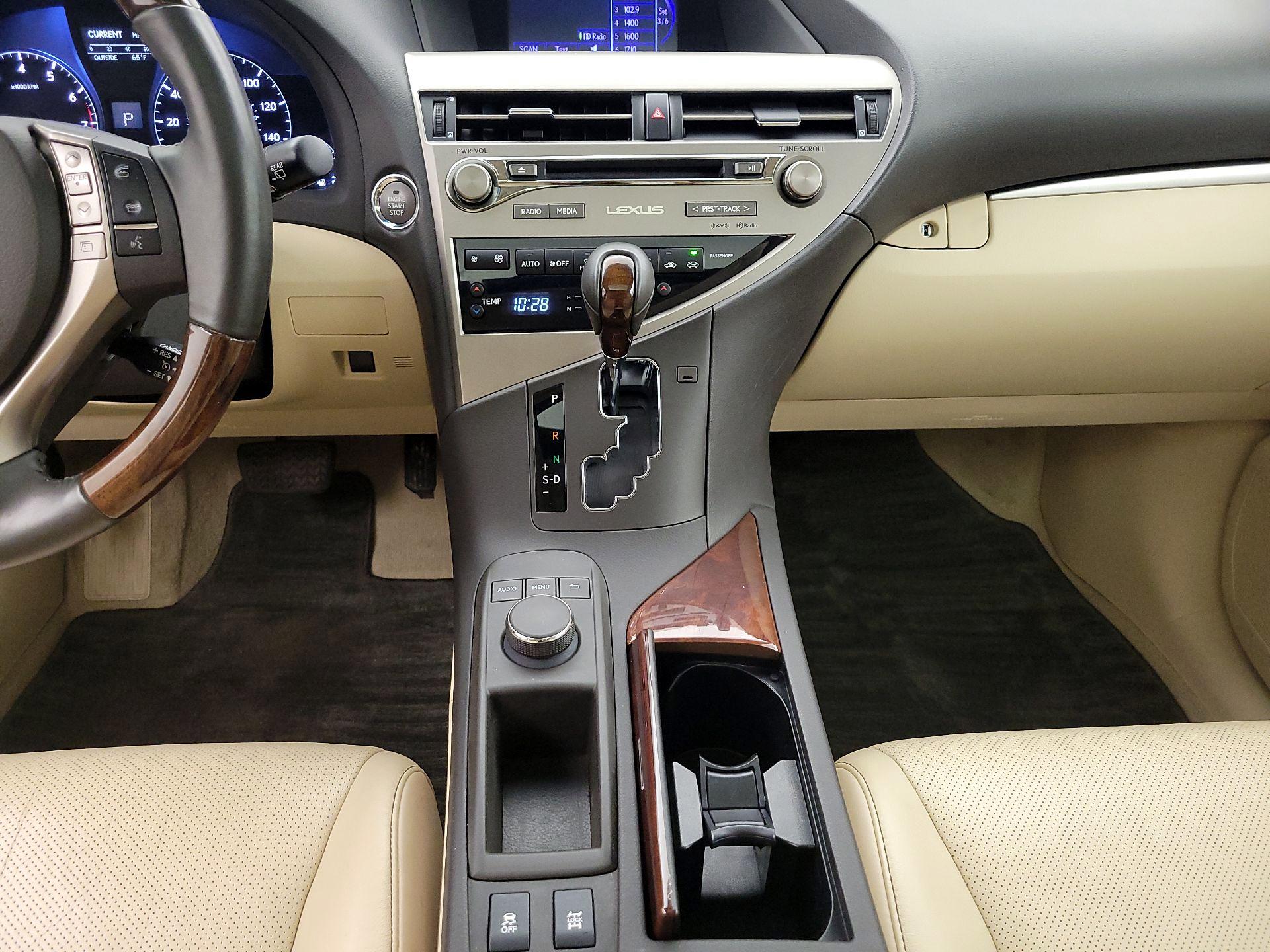 Thumbnail: 2015 Lexus RX - 17
