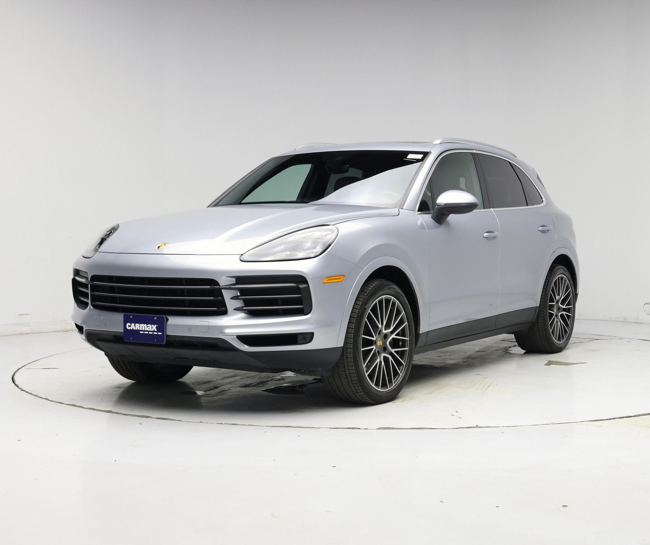 Thumbnail: 2021 Porsche Cayenne - 4