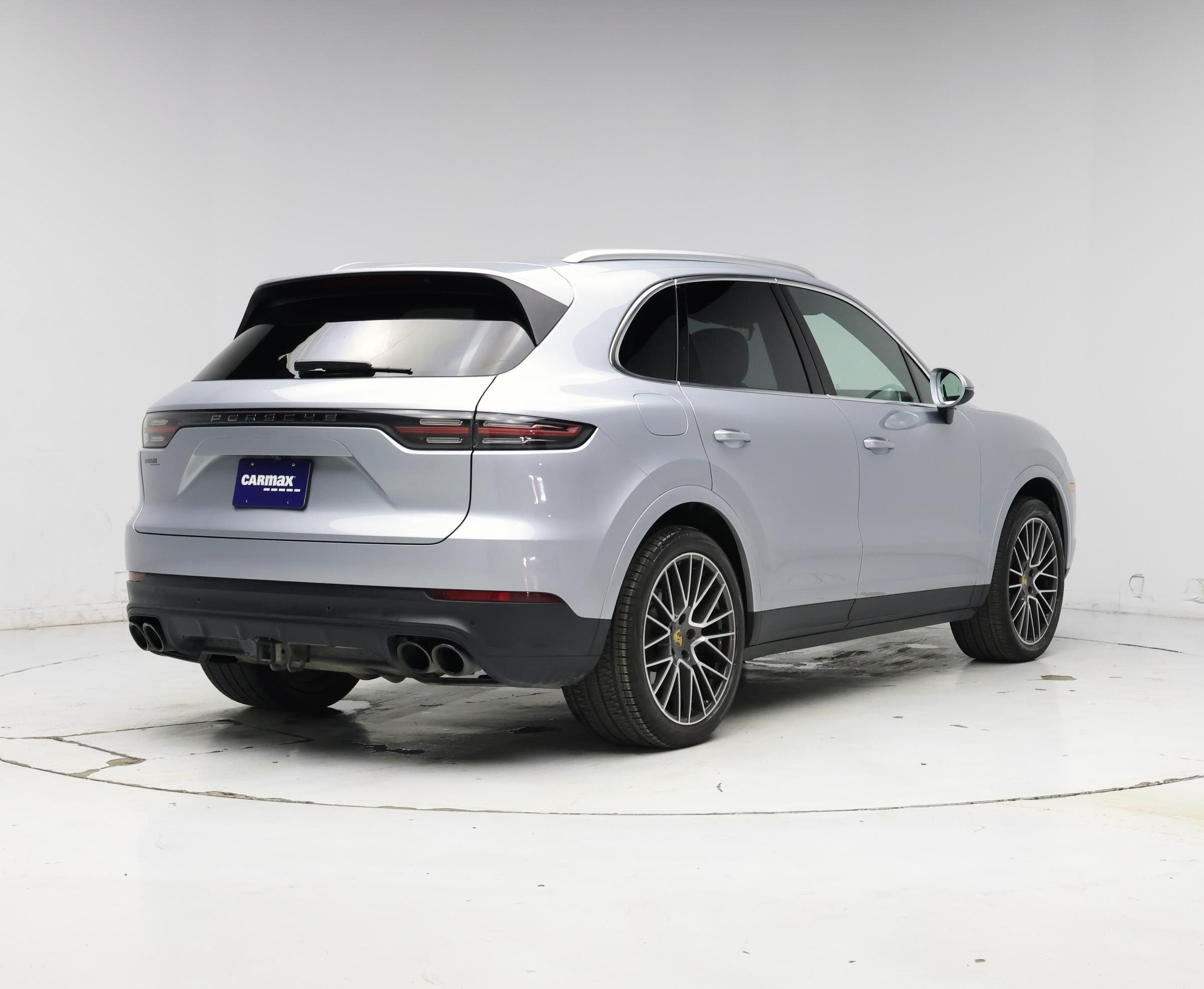 Thumbnail: 2021 Porsche Cayenne - 8