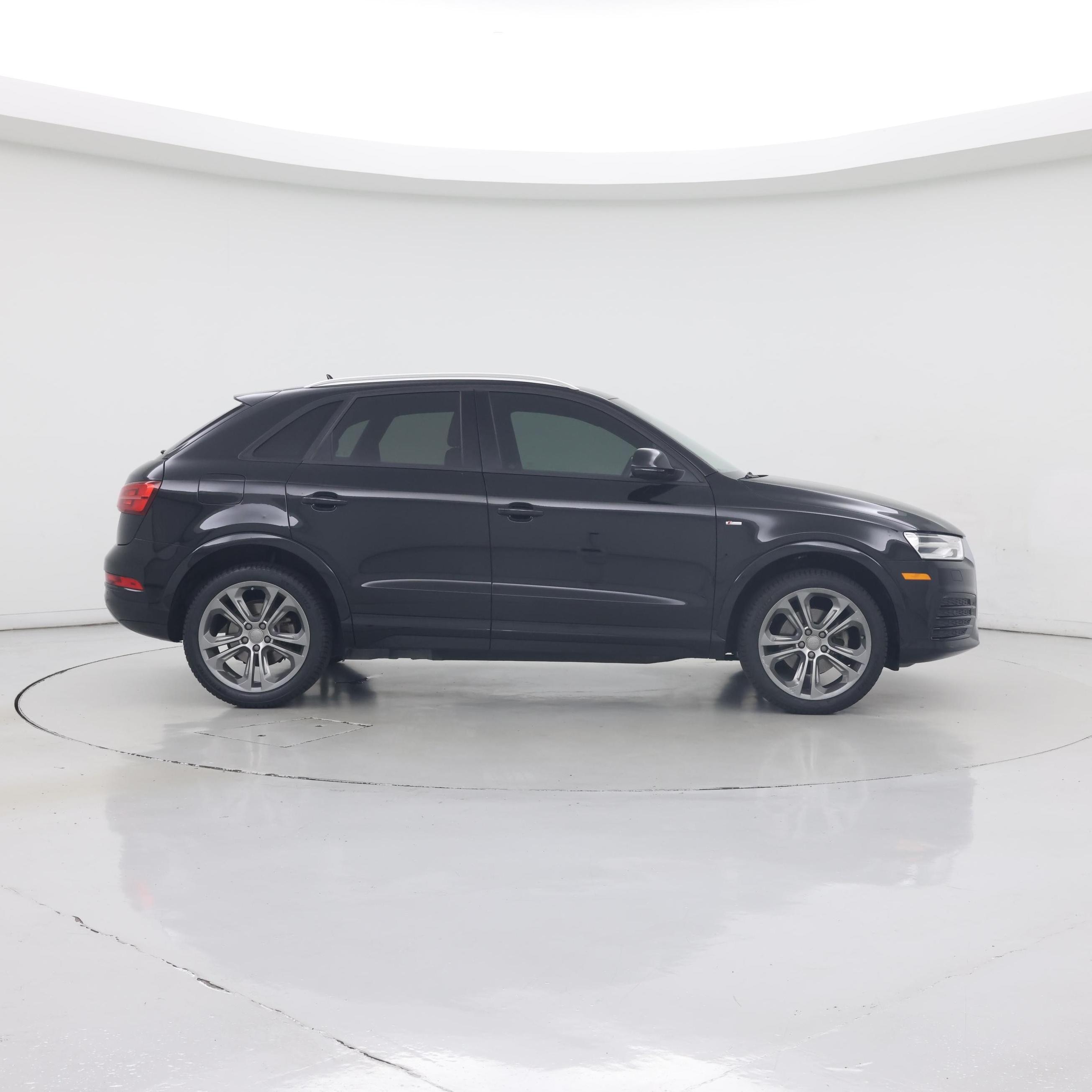 Thumbnail: 2018 Audi Q3 - 7