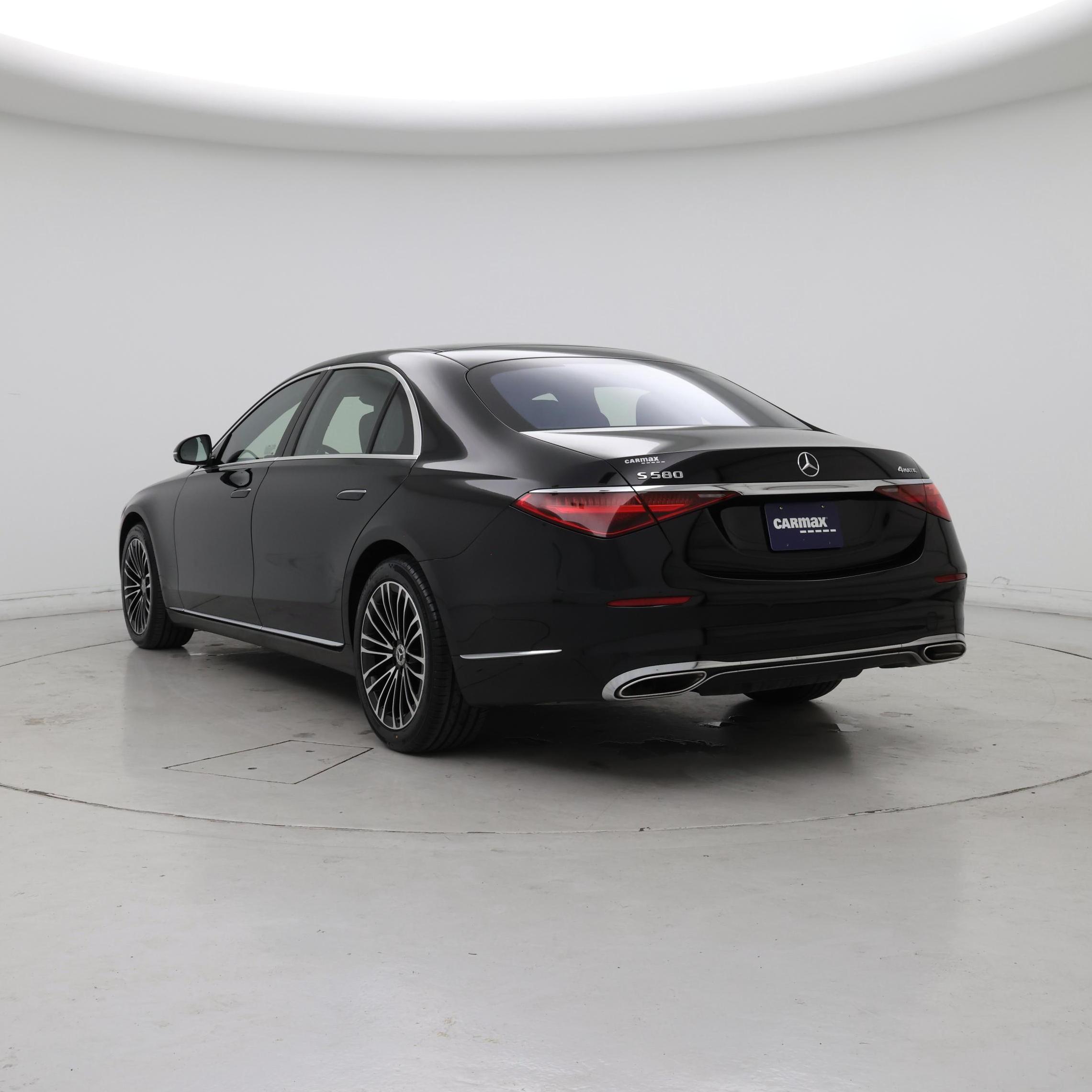 Thumbnail: 2024 Mercedes-Benz S-Class - 2