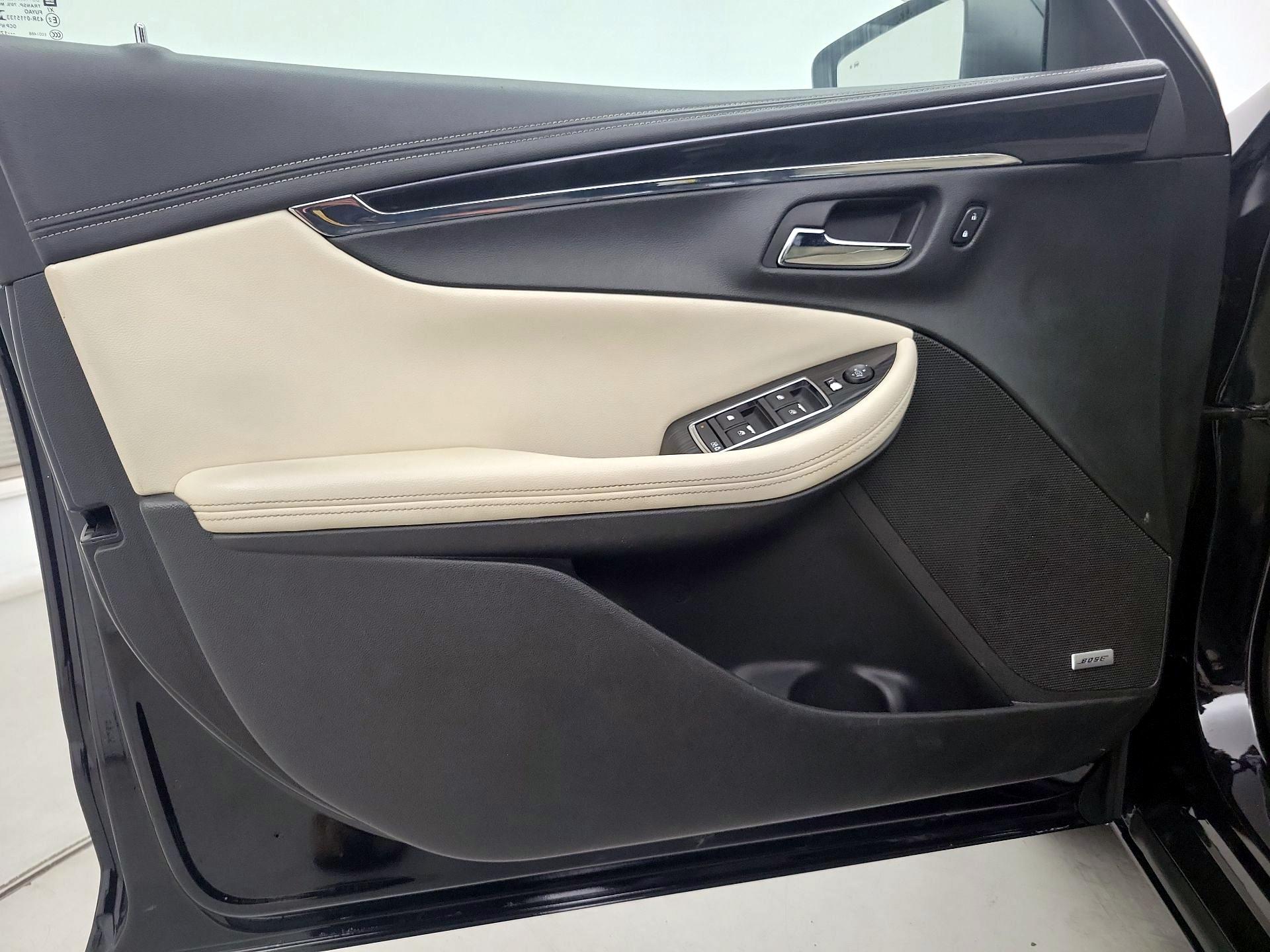 Thumbnail: 2017 Chevrolet Impala - 12