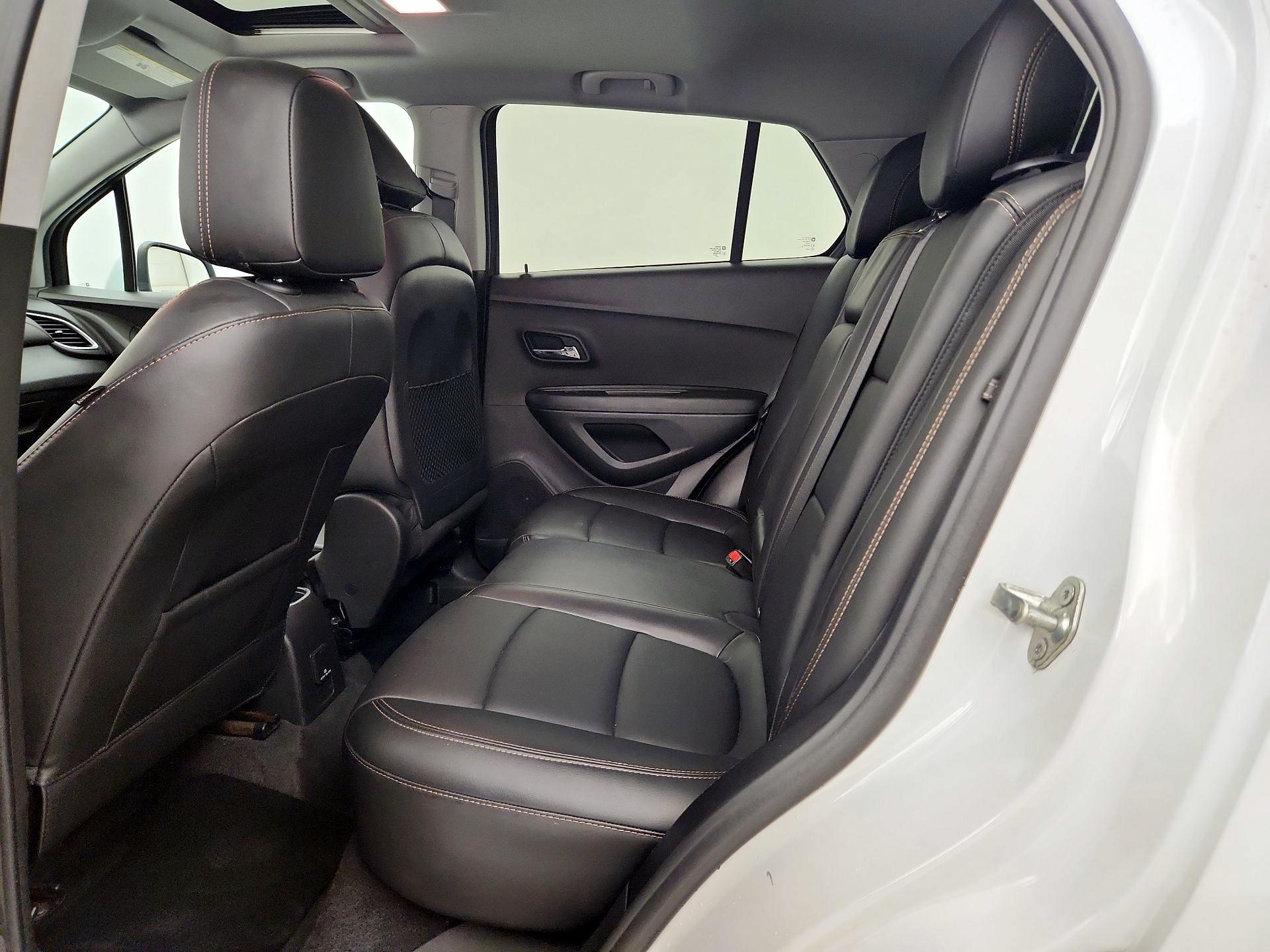 Thumbnail: 2020 Chevrolet Trax - 20