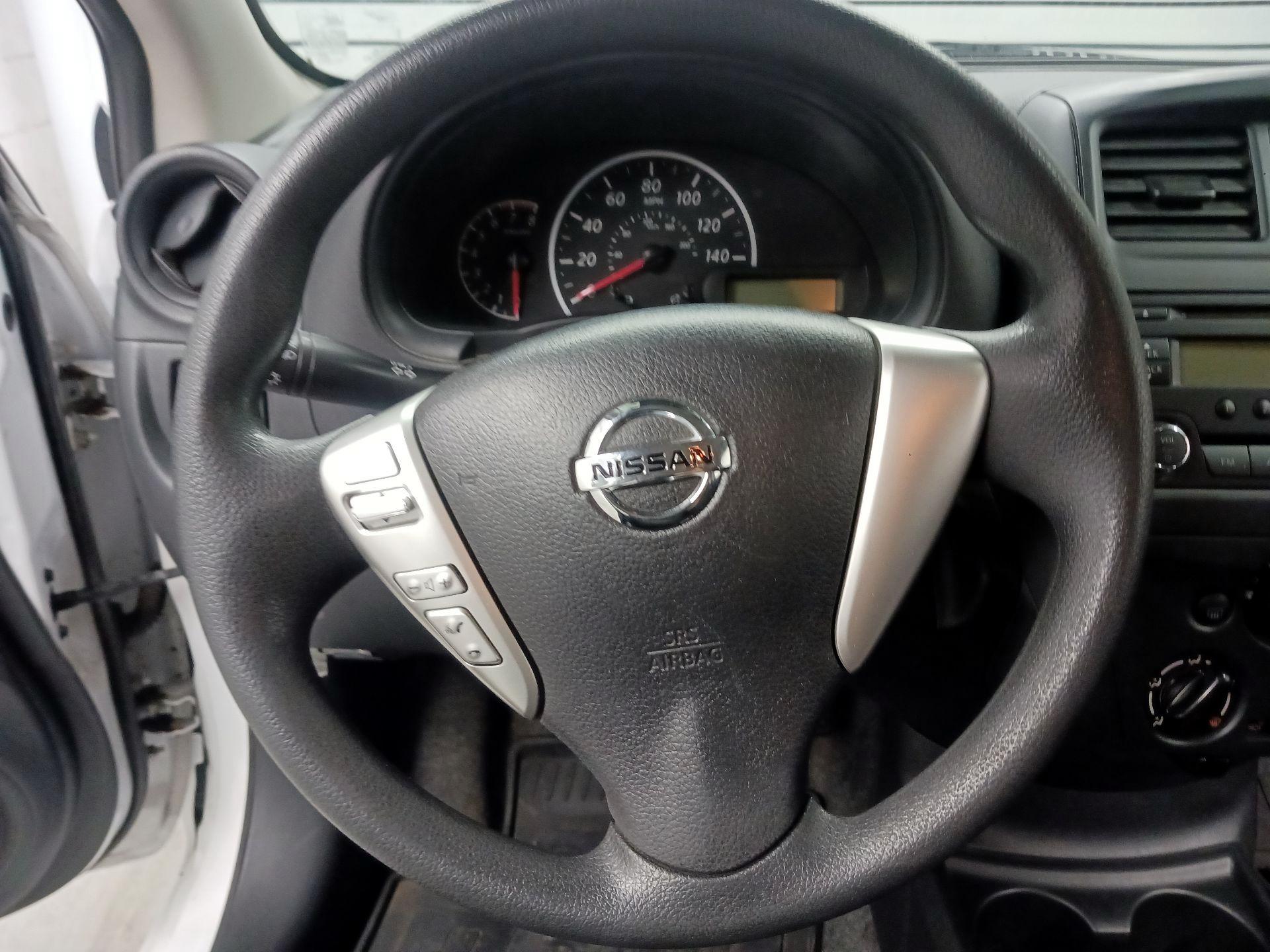 Thumbnail: 2015 Nissan Versa - 10
