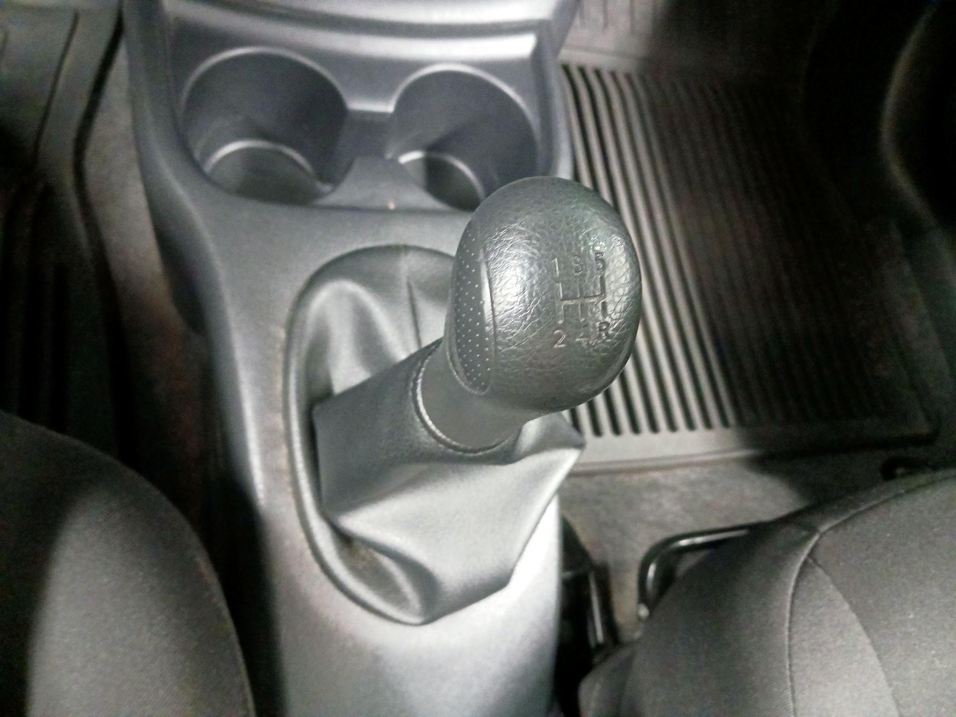 Thumbnail: 2015 Nissan Versa - 16