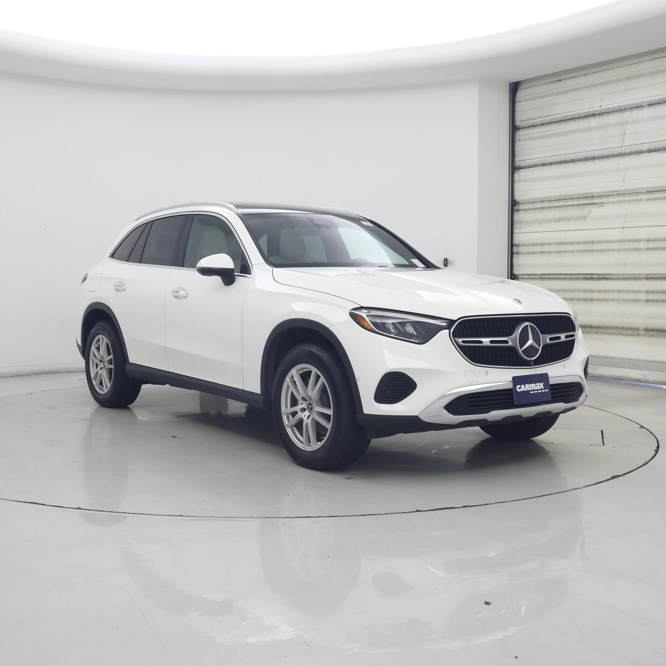 White 2023 Mercedes-Benz GLC 300 4MATIC SUV / Crossover All-Wheel Drive Automatic